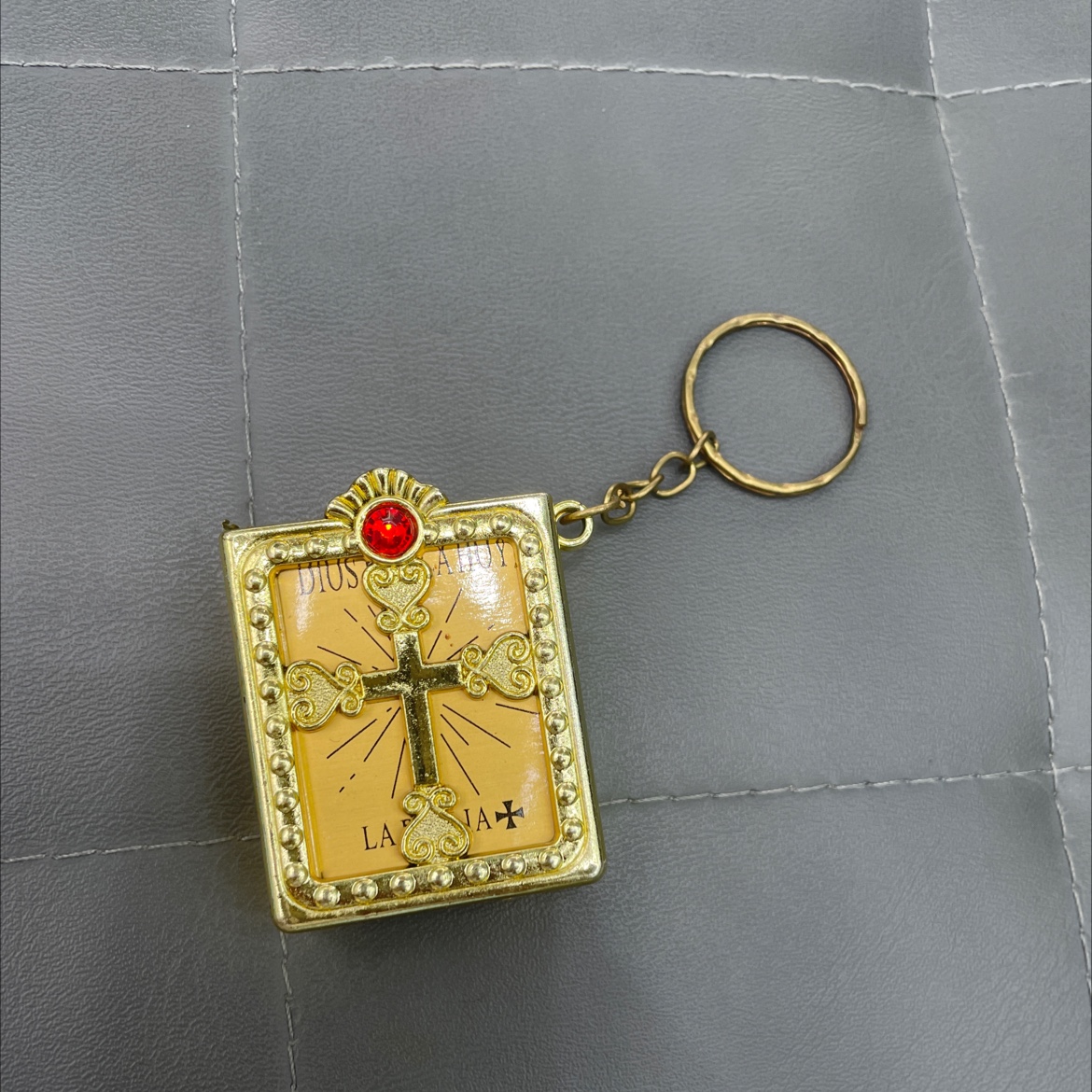 地图主题首饰挂件 小包装珍珠链钥匙扣 时尚装饰品 独特设计 精致礼物产品图