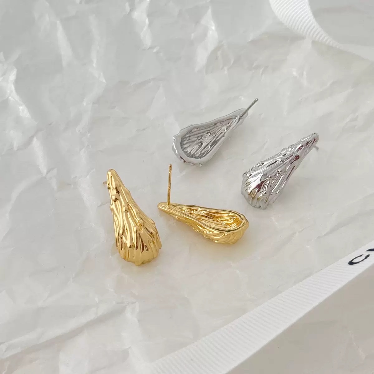 时尚个性复古港风小众设计款水滴耳钉18K时尚简约跨境亚马逊耳饰大海螺大海螺图