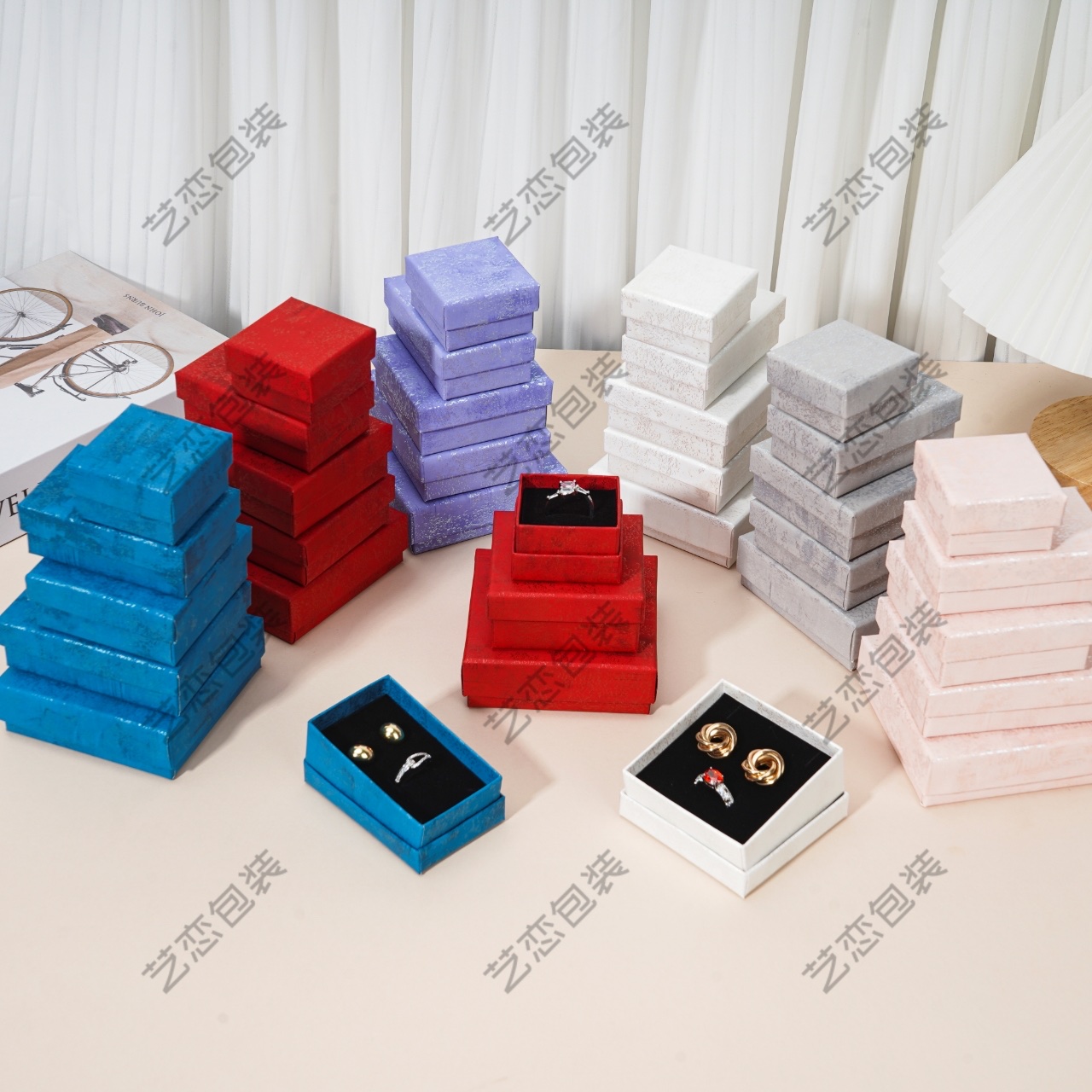 厂家直销 手镯饰品盒高级珠宝收纳展示盒饰品包装盒饰品盒