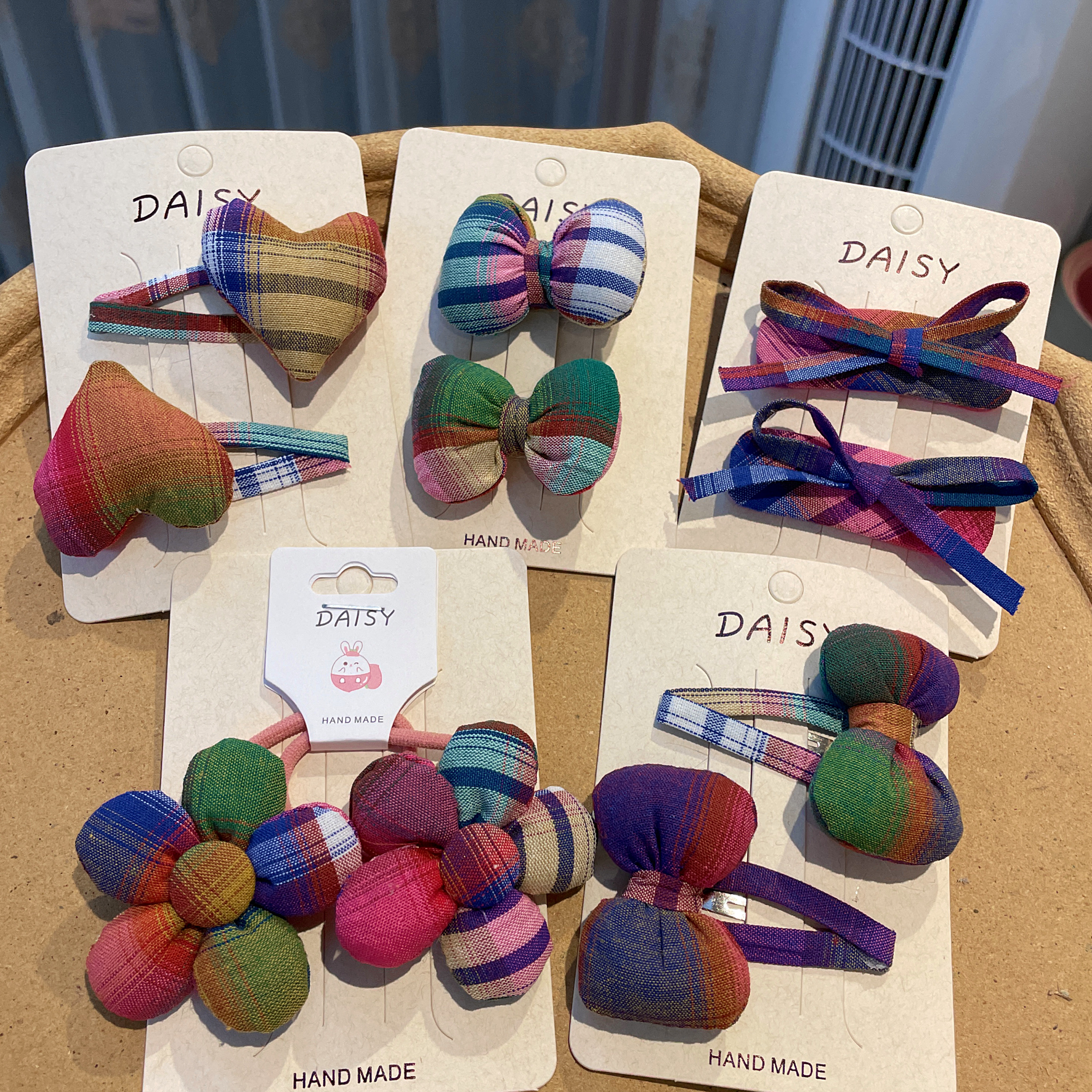 The national trend series of spliced hair bands, simple and fashionable headwear for women, women's style hair ties, women's spliced design fashionable headwear, new hair bands