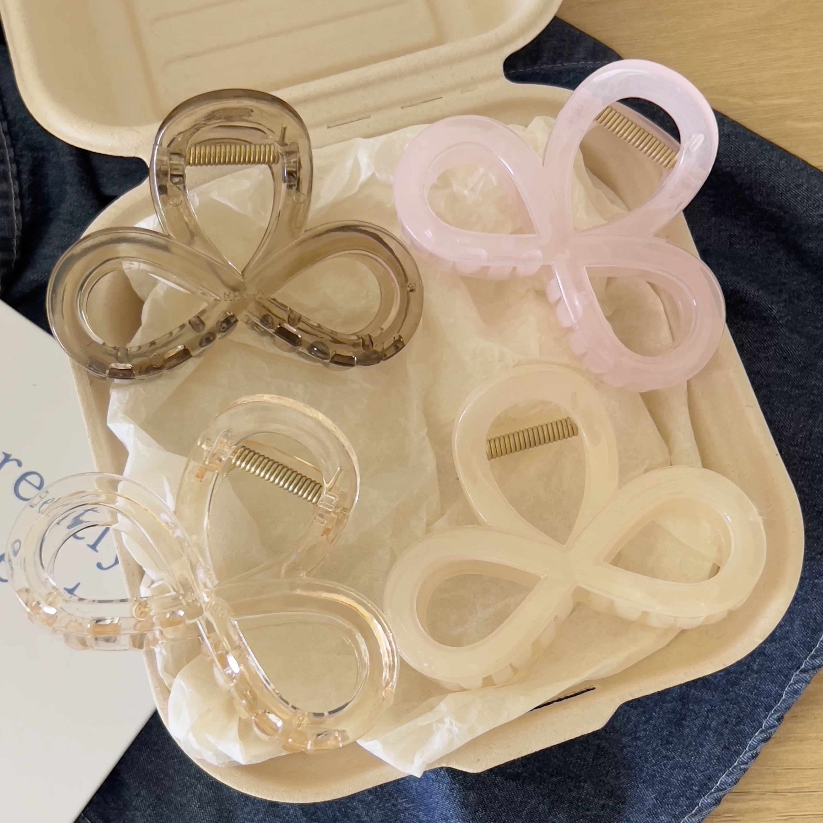 冰透抓夹女夏天2025新款高级感发夹后脑勺高端发量少蝴蝶结鲨鱼夹细节图