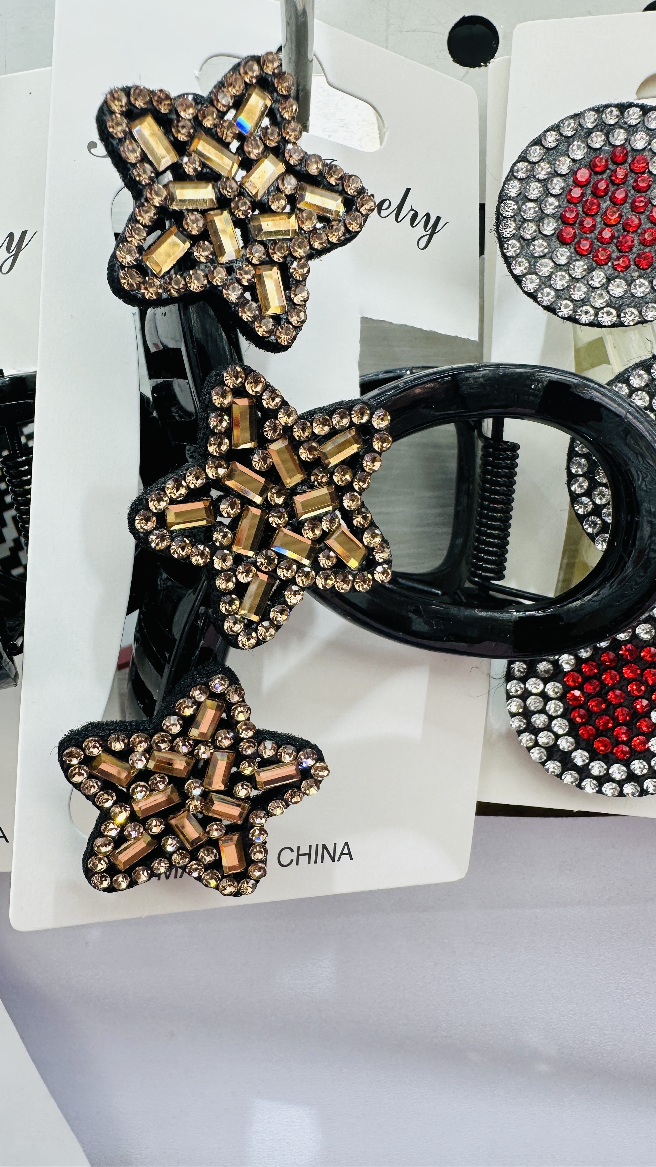 亚克力饰品儿童发饰 发夹头饰 精美可爱 环保材质 不伤发质 安全耐用发夹详情图4