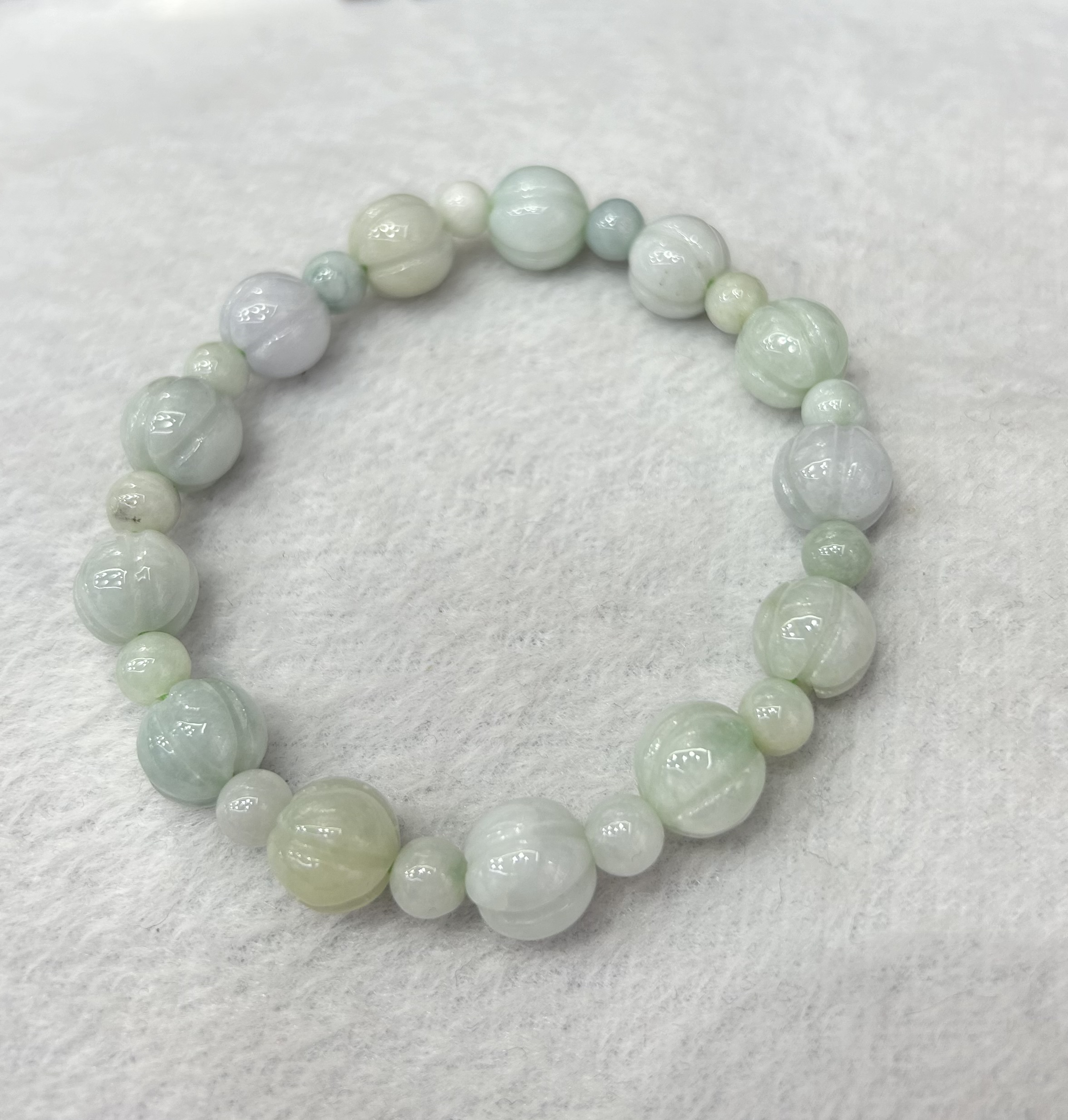 国潮产地来自缅甸翡翠A货南瓜珠子10mm手链佩戴大方精致时尚