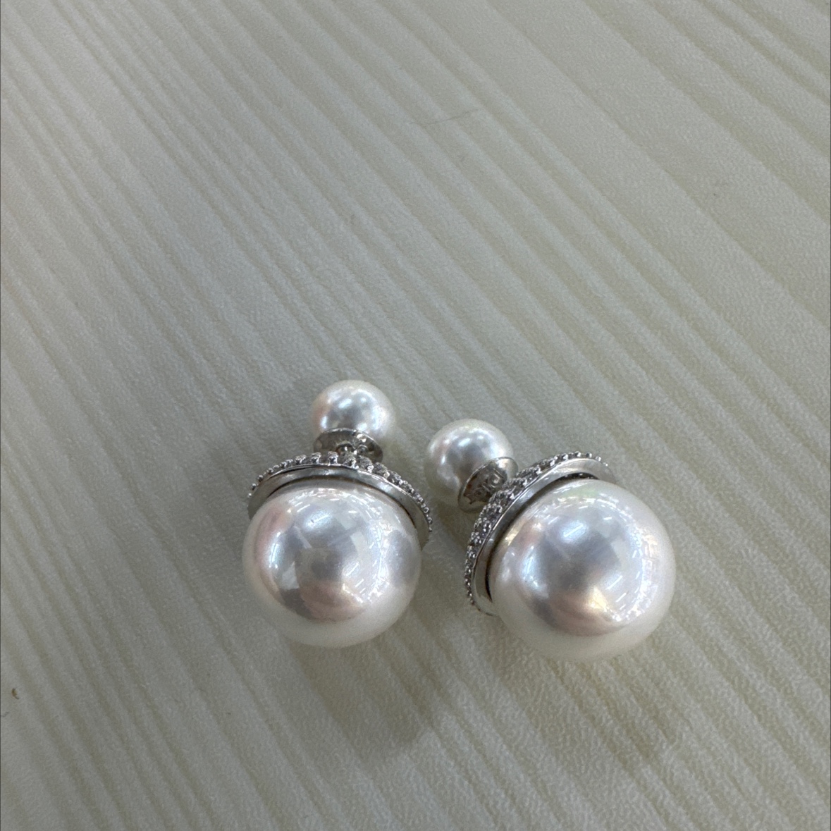 烧焊工艺珍珠耳环 优雅饰品 精致耳饰 时尚女士简约大气耳环设计详情图2