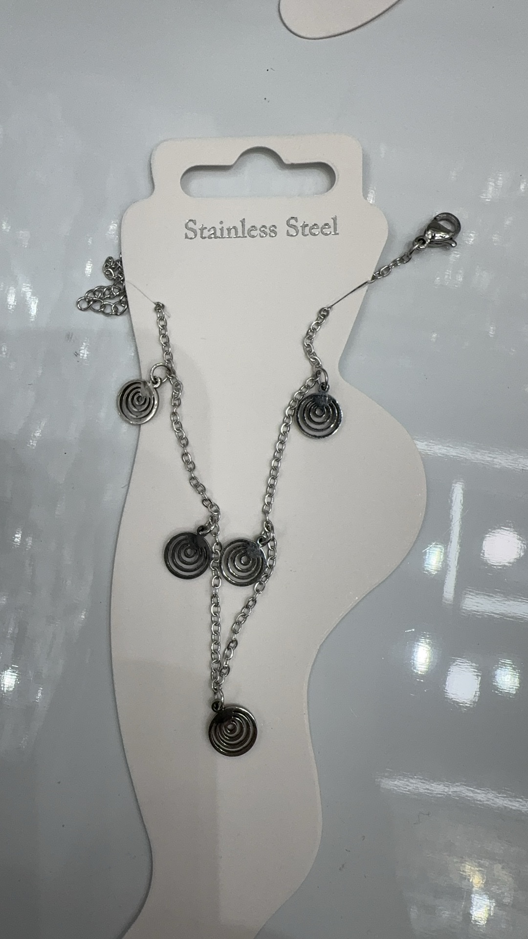 蝴蝶结锌合金戒指女滴釉款 合金吊坠手串石装饰 独特设计时尚饰品新款上市白底实物图