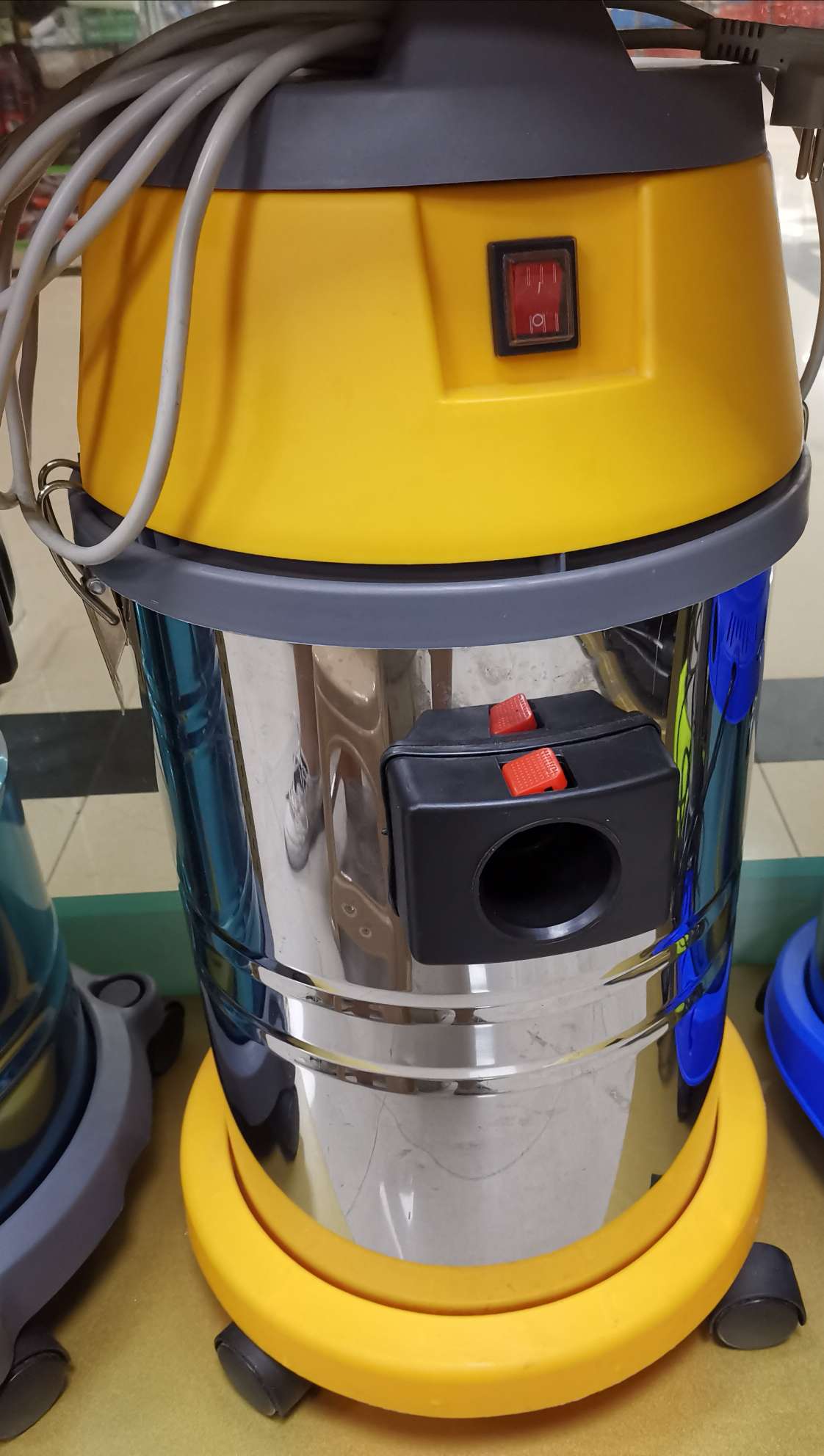 30L吸尘器商用超强吸力大容量吸尘器工业
