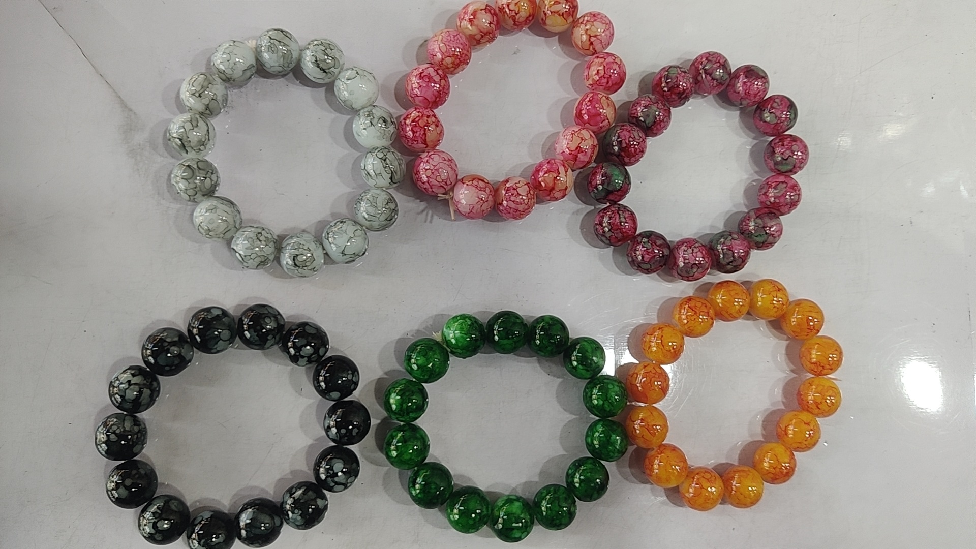 Original cultural and artistic bracelet, exquisite bracelet, unique design, handcrafted from glass material