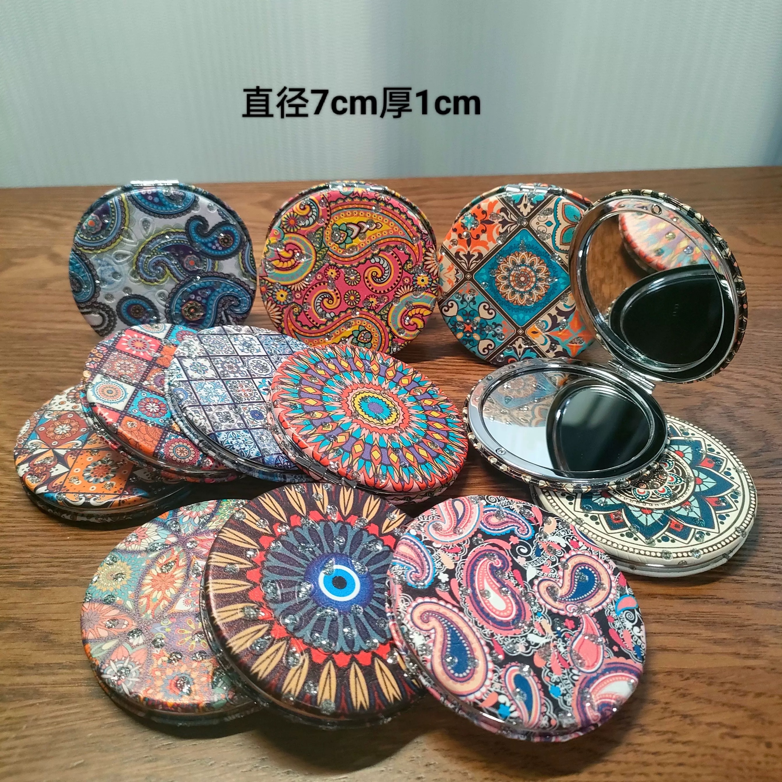 Mini mirror with Xinjiang ethnic style, women's portable makeup mirror, small, cute, portable, foldable, handheld, double-sided Xinjiang pattern museum, ethnic style, almond wood pattern mirror, portable makeup mirror, cute, portable, foldable, Xinjiang ethnic detail image 18
