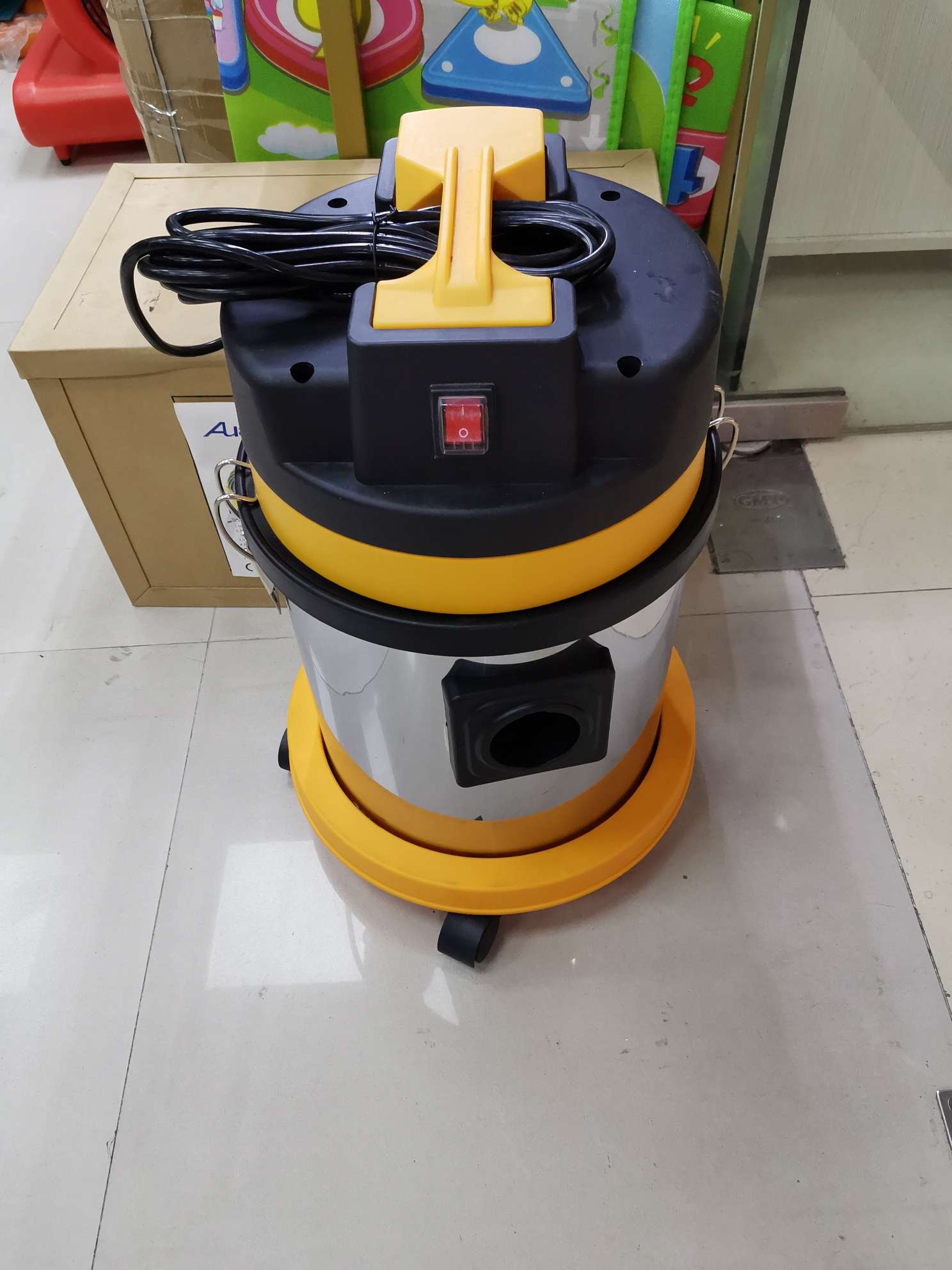 20L吸尘器商用超强吸力大容量吸尘器工业