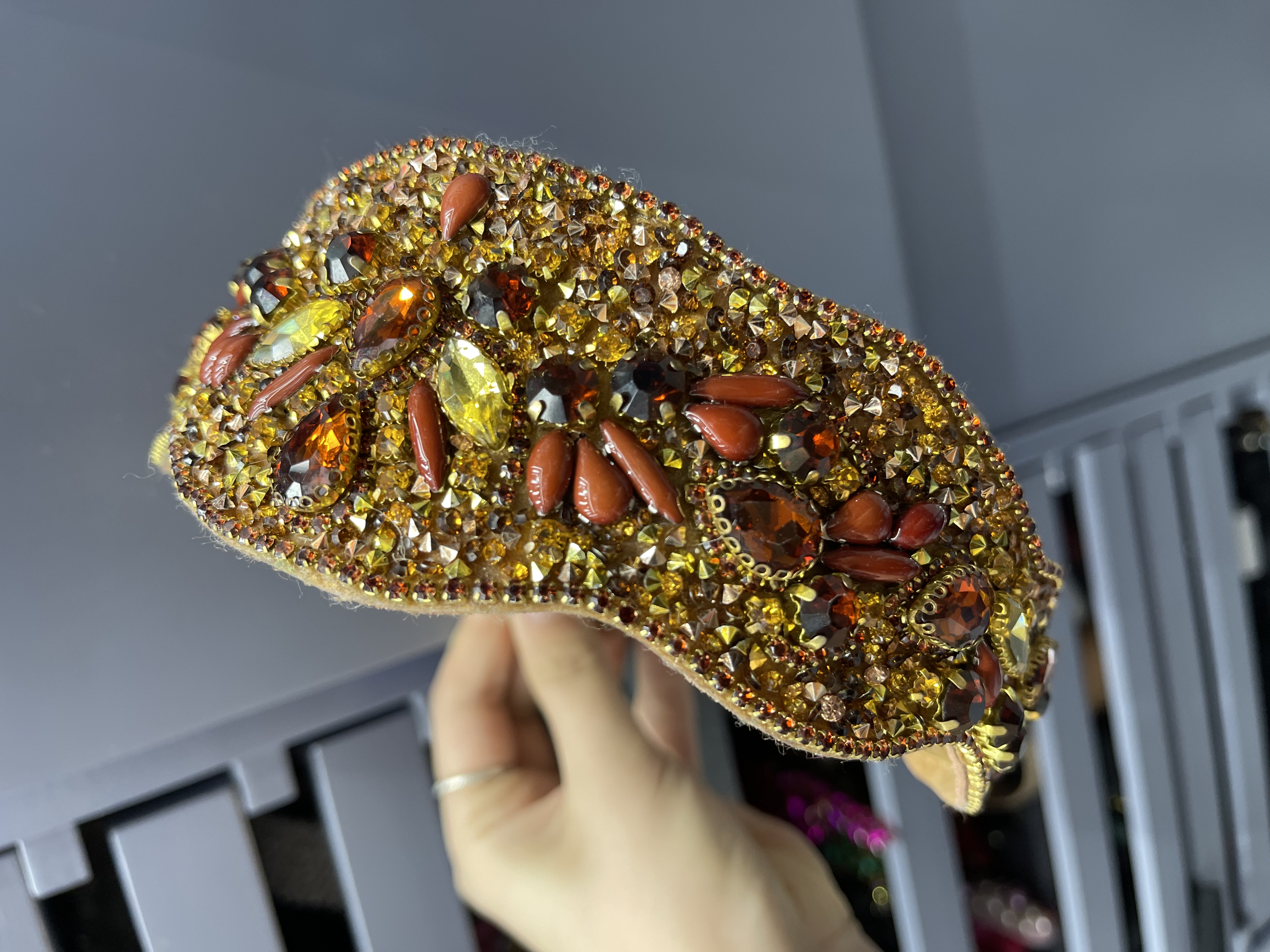 Korean-style women's spliced hairpins and headbands are fashionable accessories that are simple, elegant and long-lasting detail image 4