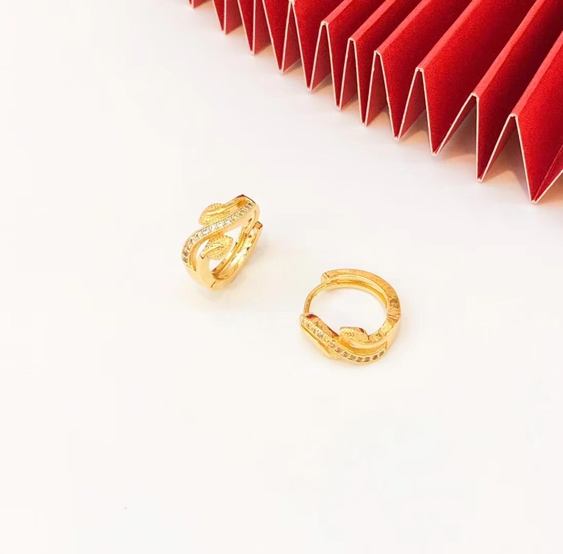 金沐首饰镀金耳环时尚耳扣网红潮流耳扣爆款厂家直销产品图