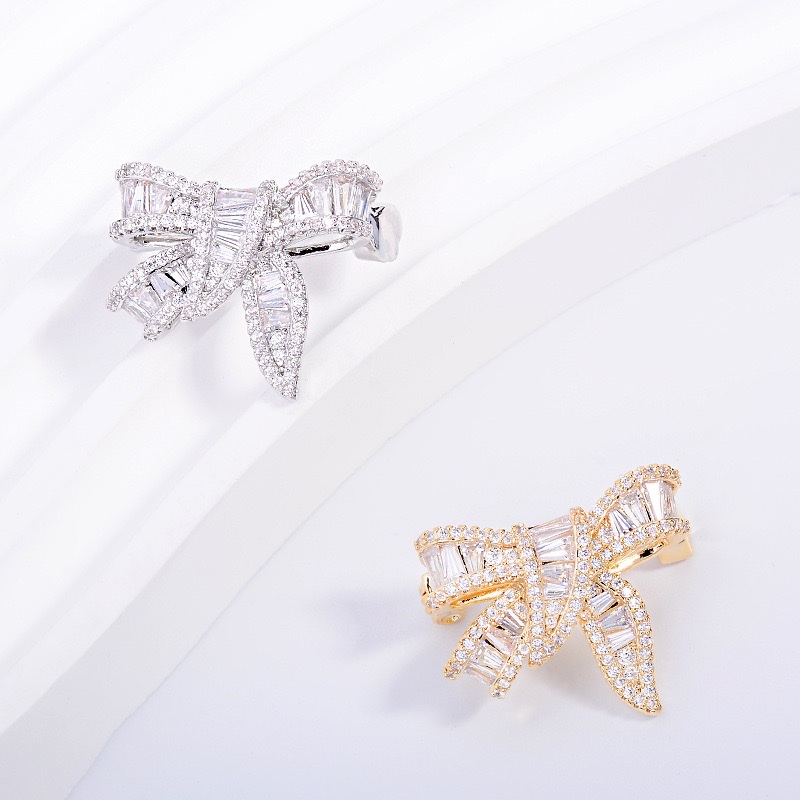 "National Trend Series 0112 Omar Accessories: Small and exquisite bow brooch, full of zirconium style, versatile corsage, niche and creative clothing accessories pin. Specification image
