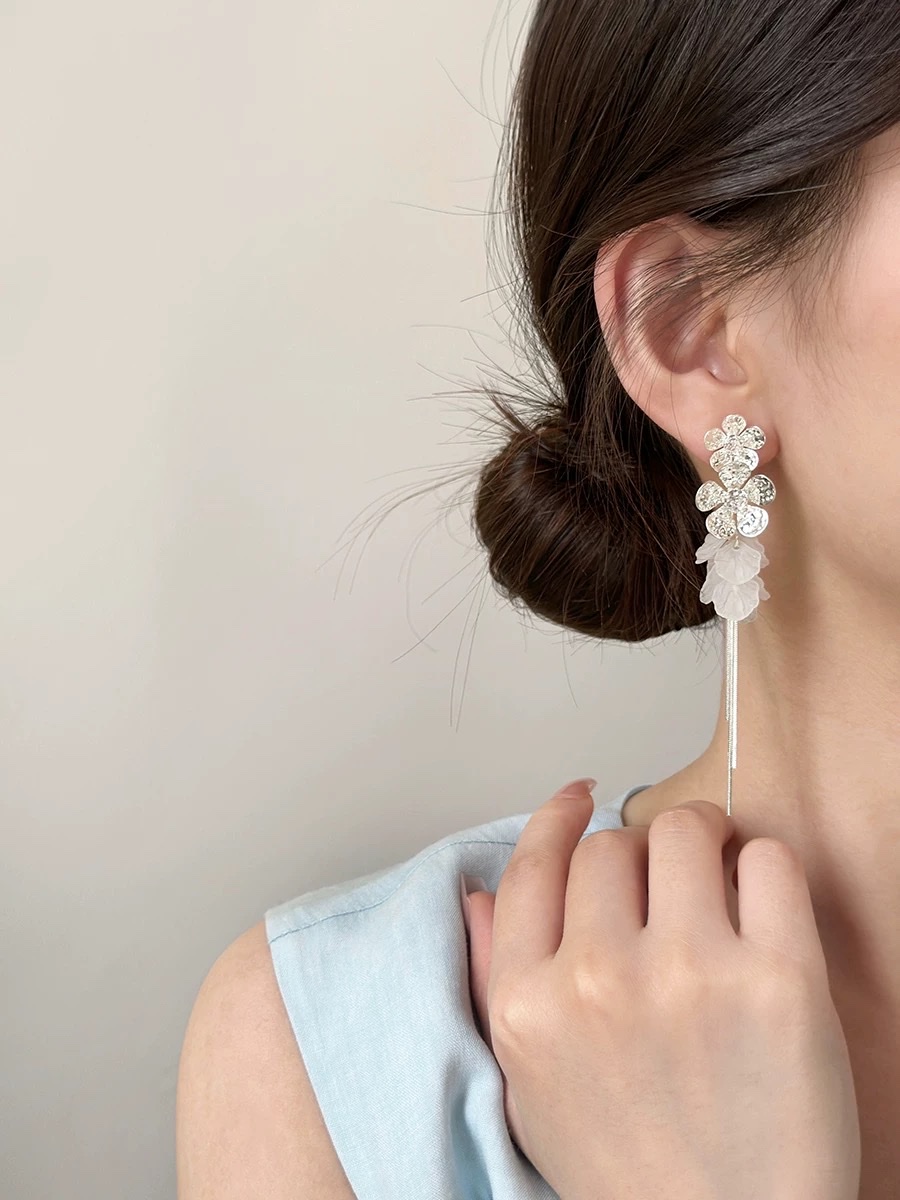 锆石花朵贝壳海边度假风流苏长款耳环女方圆脸耳饰2025新款高级感饰品耳饰细节图