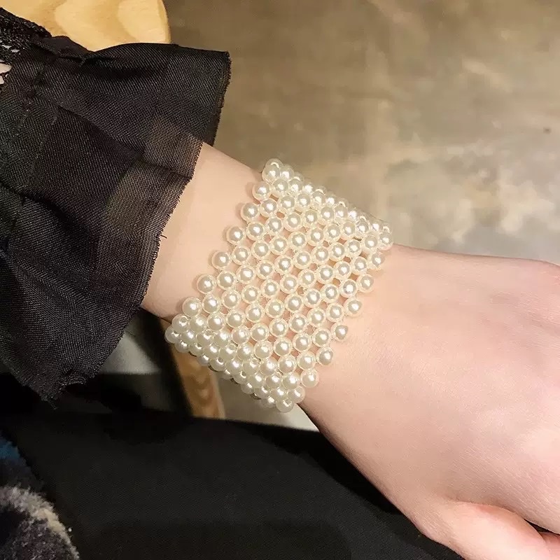 跨境ins同款宽版气质弹力手链女 时尚风仿珍珠手工编织手环厂家直销详情图2