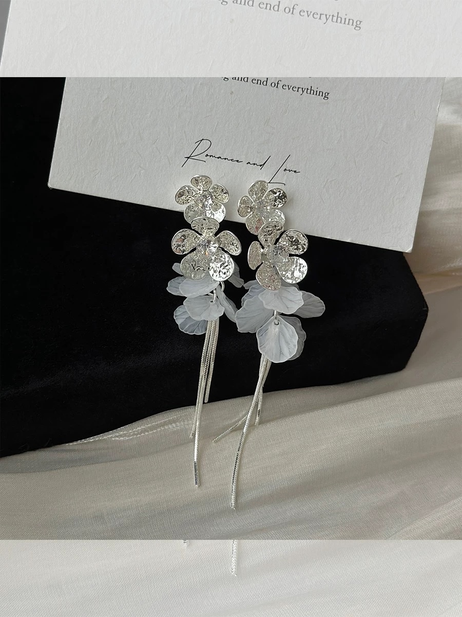 锆石花朵贝壳海边度假风流苏长款耳环女方圆脸耳饰2025新款高级感饰品耳饰