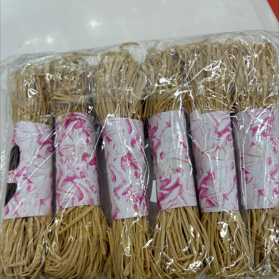 الحشائش الطبيعية، المحافظة على البيئة، والسحب المستمر، والأيدي اليدوية، والربط details Picture