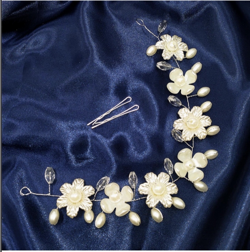 锆石皇冠玩具 花环设计 徽镶嵌精致锆石 皇冠造型 玩具礼品 王者风范原创设计日韩花卉陶瓷新娘短发绳发带简约复古金叶白色花