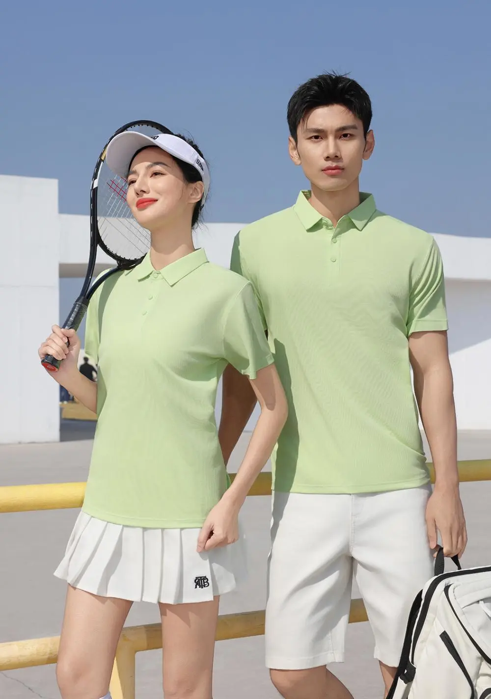 The Cross-border Hero Series Cloud Cotton fashion boneless patchwork shoulder lapel shirt 7A antibacterial functional, suitable for both sports and work. New short-sleeved lapel polo shirt for both men and women, fashionable and casual lapel detail image 2