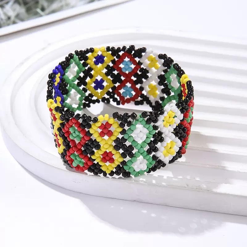Rice bead woven Bohemian ethnic style bracelet and ankle bracelet, colorful European and American student wide elastic bracelet factory direct sales Specification image