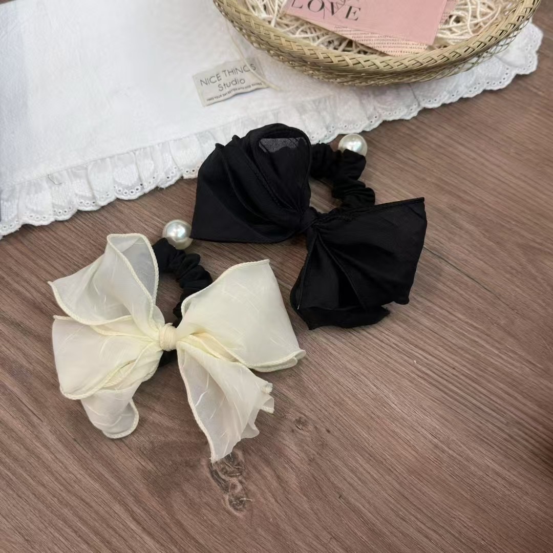 In 2025, Shuming Accessories & headwear's new Korean-style hot sale, leather band women's spring and summer stylish hair band