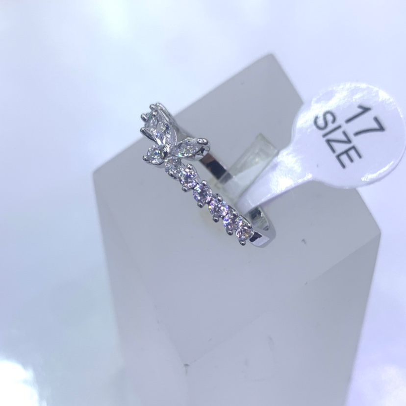 Colored zircon ring 2025 new butterfly ring zircon copper material simple, elegant and exquisite silver butterfly 🦋 Specification image