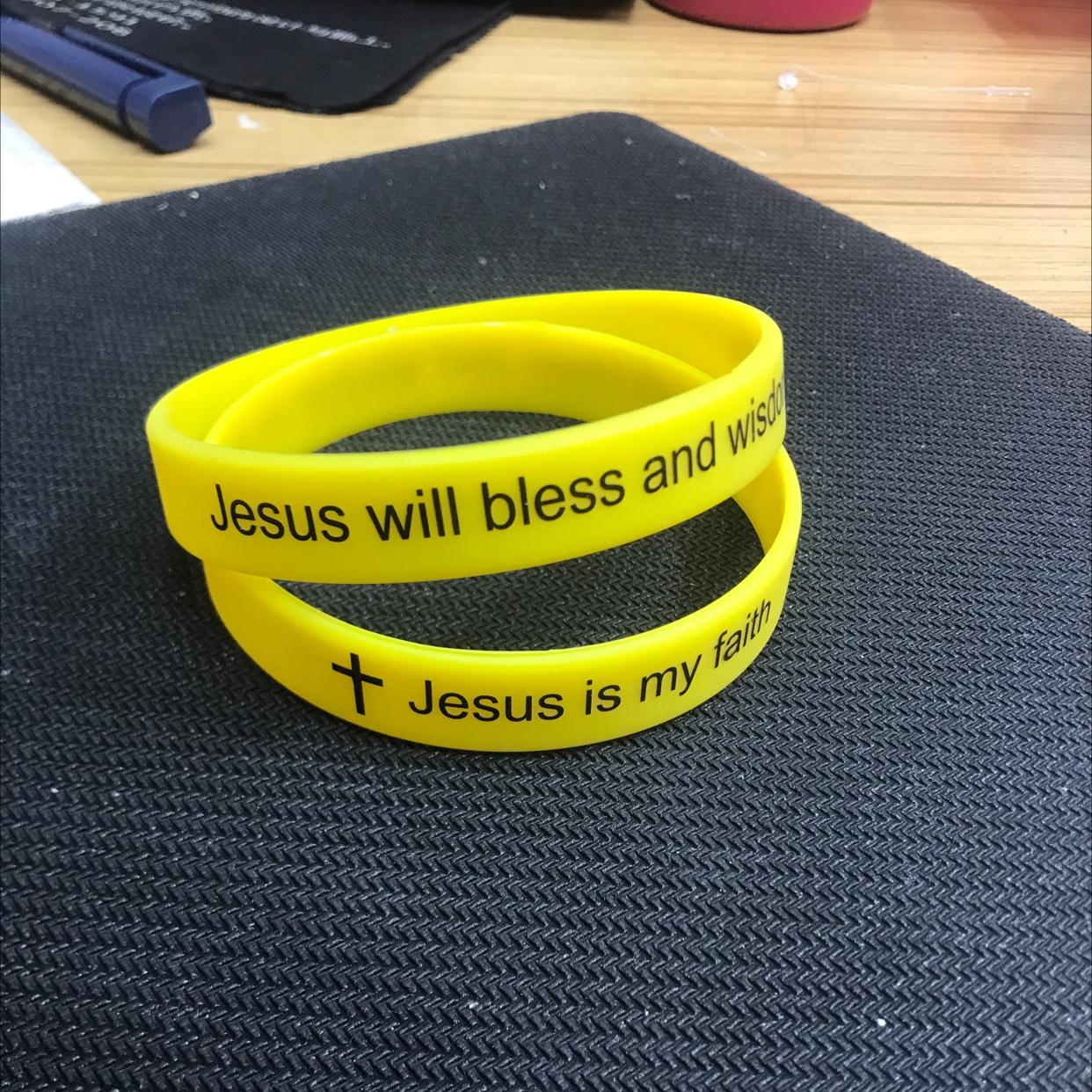 运动手环 圣诞用品装饰品 家居装饰创意小物品 美化生活空间 硅胶手环 产家批发