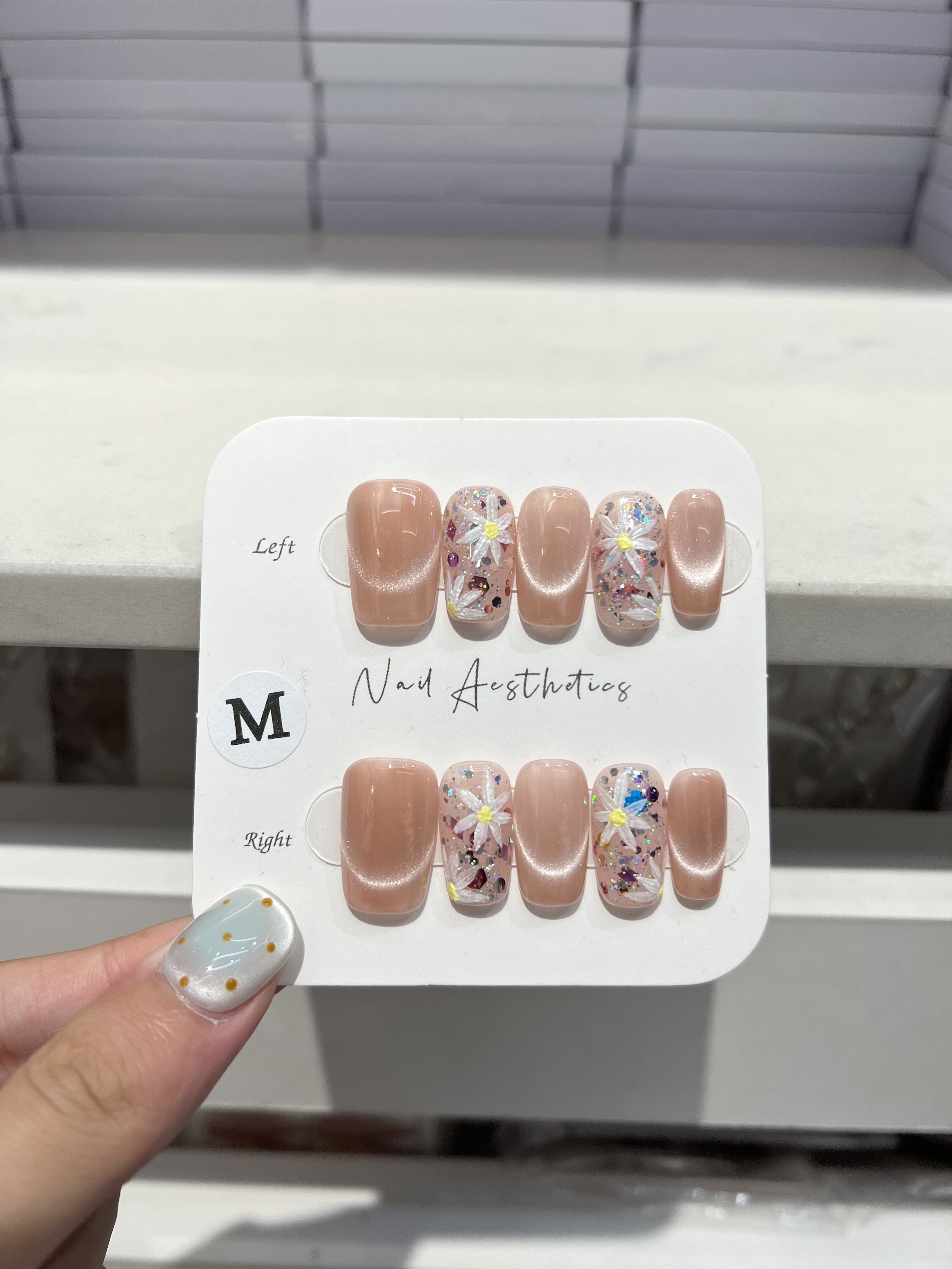 Fashionable wearable nails, essential for manicure, wearable nail plates, manicure tools, finished wearable nails, manicure enthusiasts