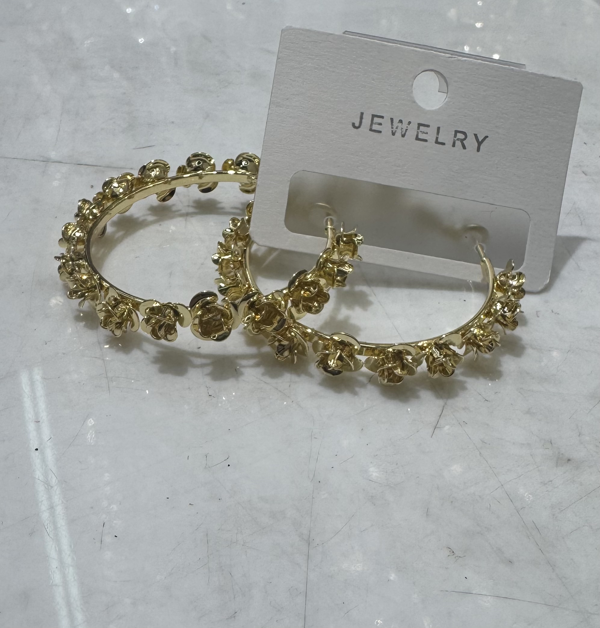 恩在流行饰品 几何玫瑰花耳圈 耳环 耳饰 