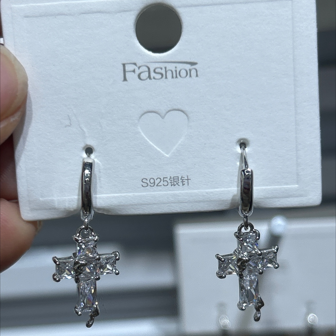 高级感耳饰 简约大气饰品 优雅女士耳环 精致耳饰礼物饰品