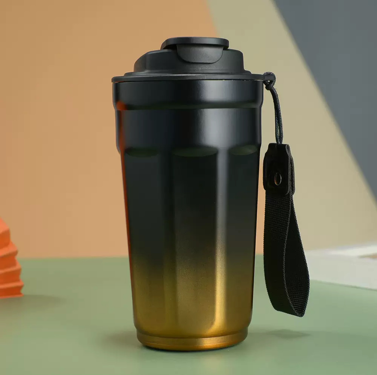 渐变多彩咖啡杯，手提绳方便携带，双饮任你选择产品图