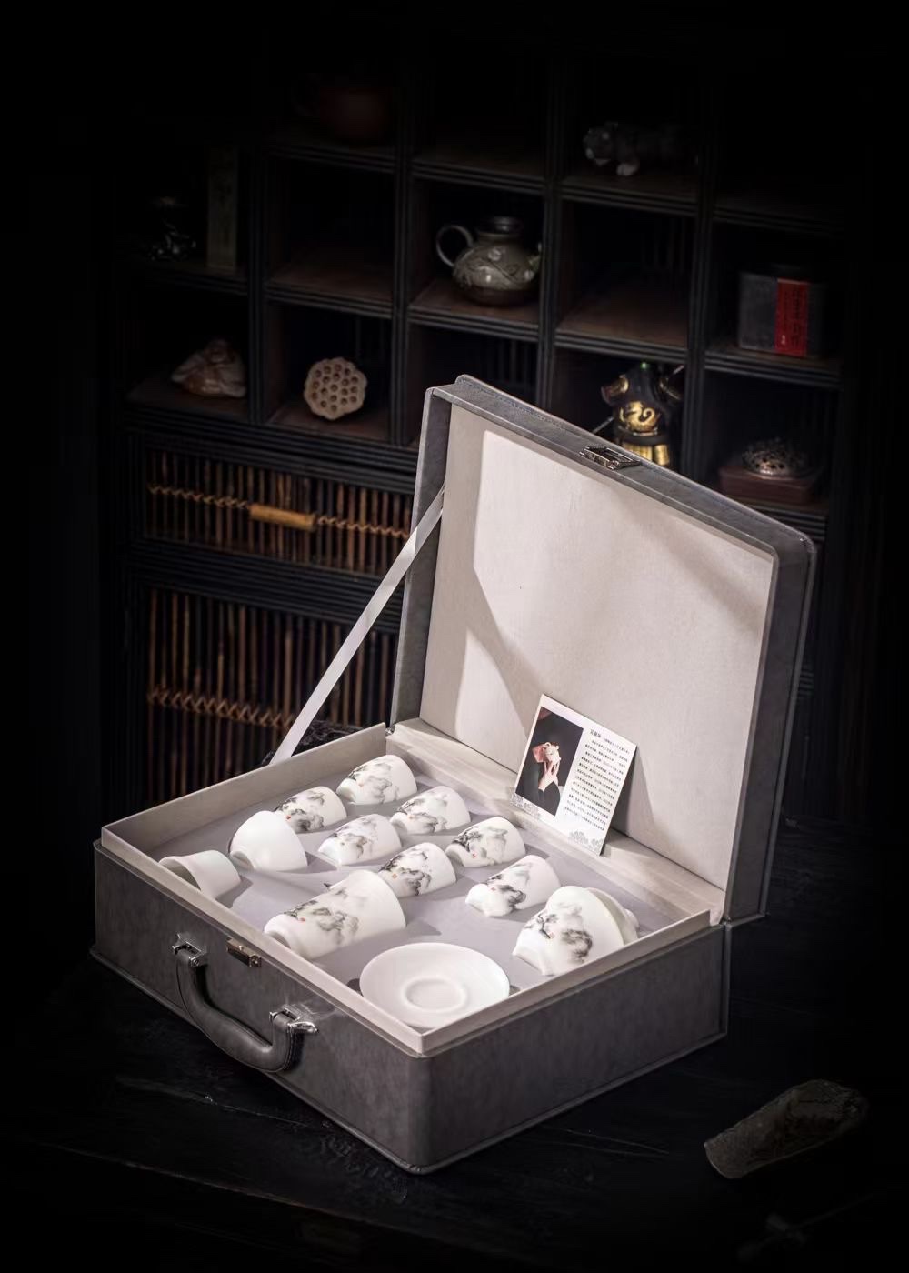 Ice-type jade porcelain ceramic hand-painted tea set, Tao Li family, red pine craftsmanship detail image 8