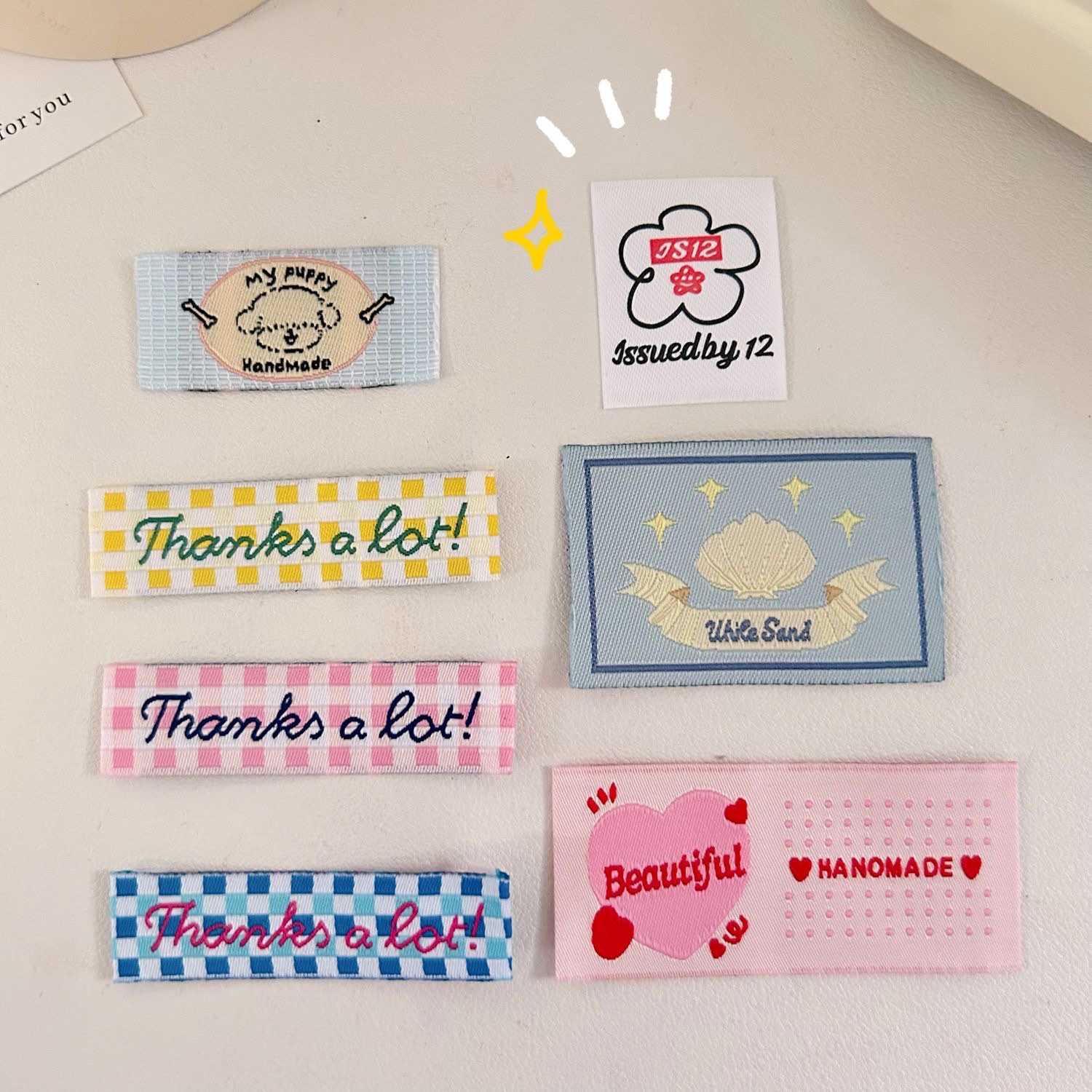 Korean in-stock handmade heart-shaped checkered seal decorative bag fabric sticker clothing collar label