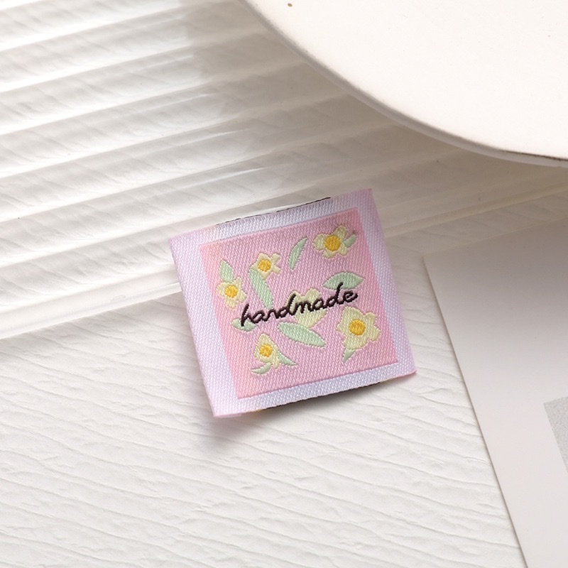 卡通布标彩色刺绣布贴衣服水洗标丝印高密细纱尺码标现货织唛定制商标辅料详情图6