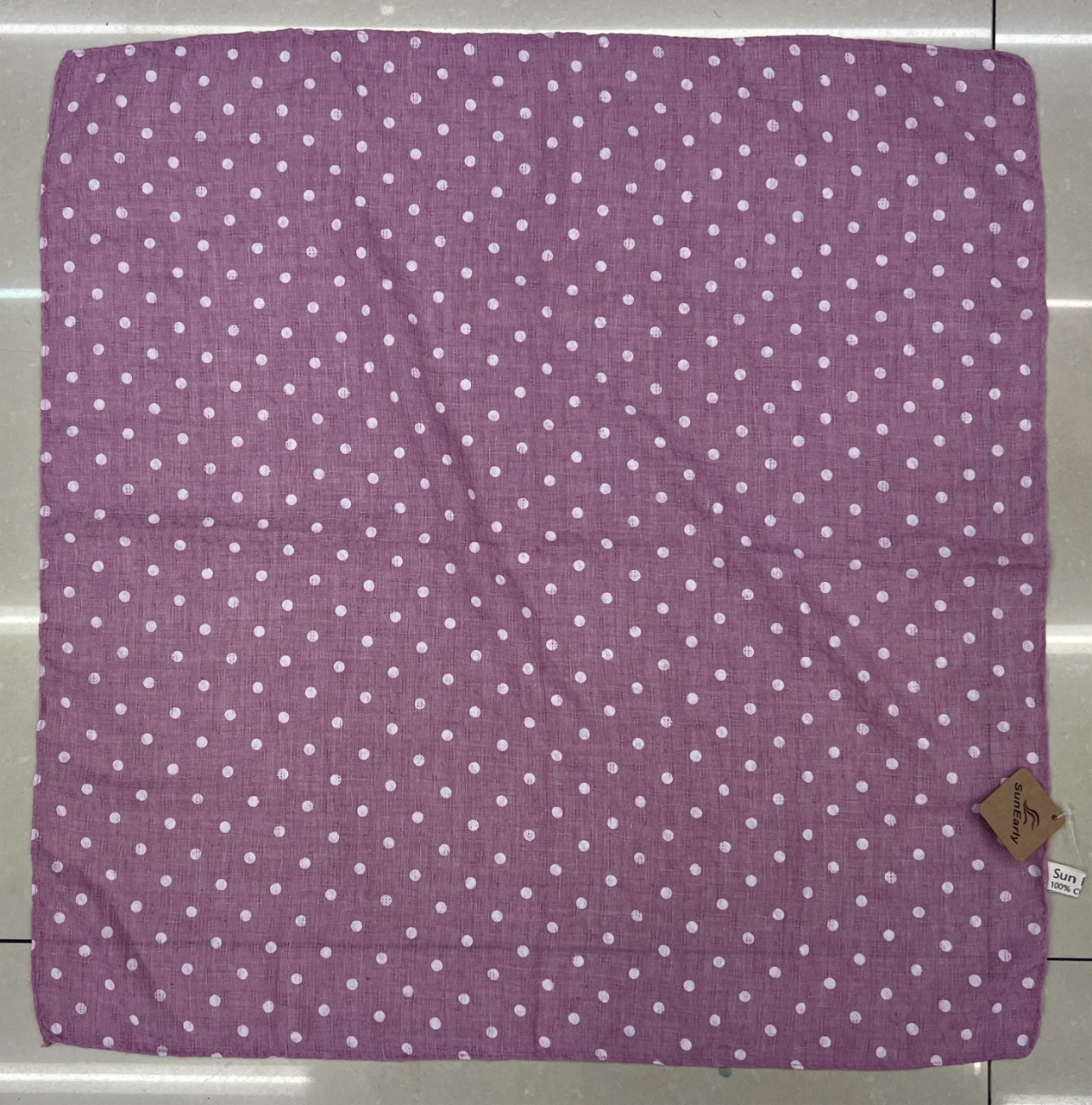 60 small square towels, 100% cotton details Picture