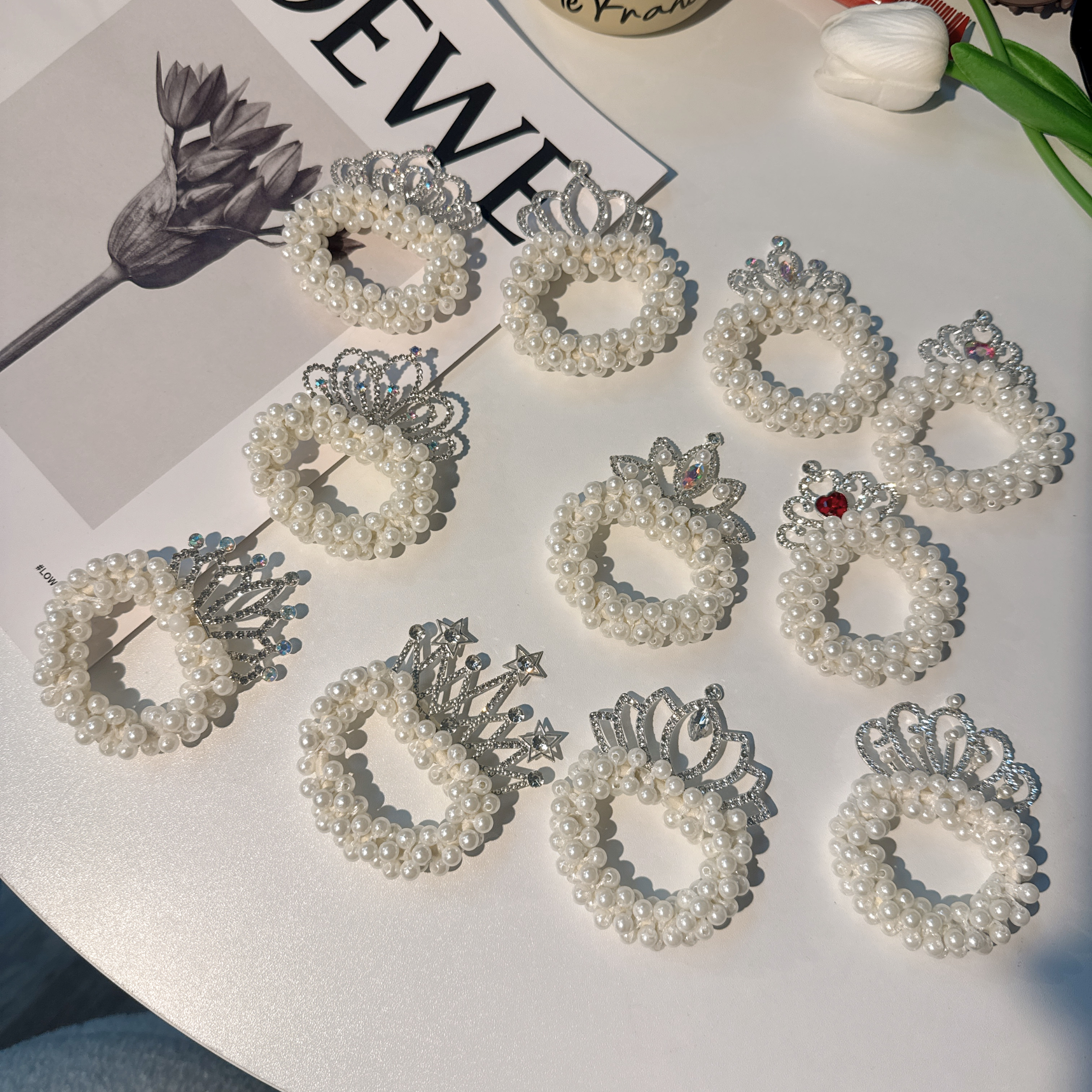 Children's Crown Headwear, Princess Headband, New Korean Beaded Flower Hair Bun Hairstyle Rubber Band Headwear, Children's Crown Headwear, Princess Headband, New Korean Beaded Flower Hair Bun Hairstyle Rubber