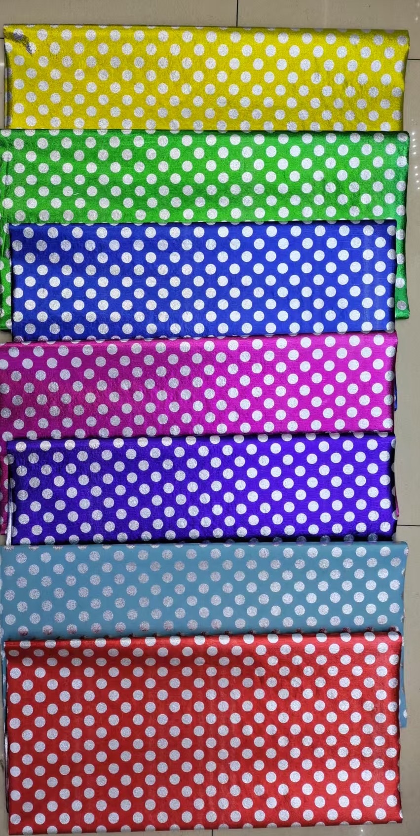 50x70 PET压纹膜包装材料礼物纸礼品盒包装盒