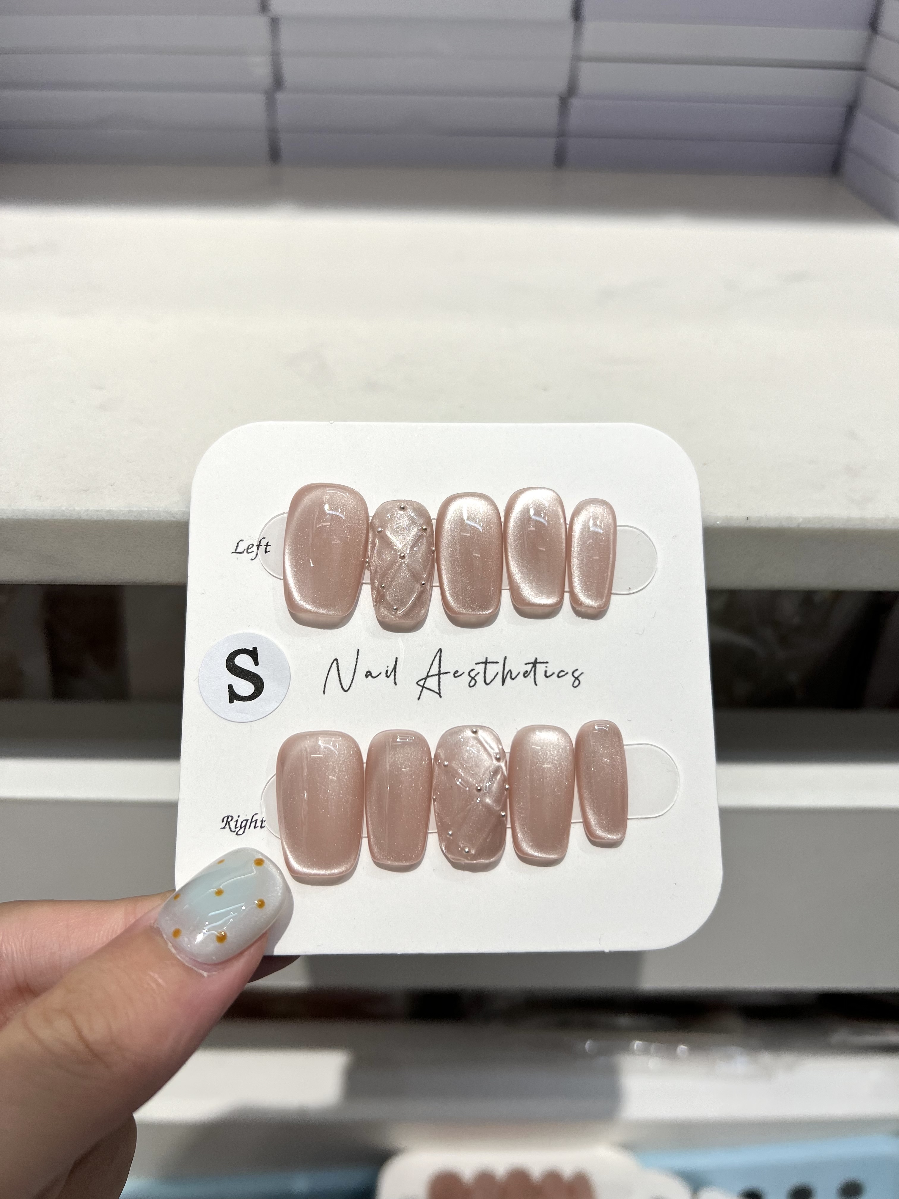 Fashionable wearable nail art set, wearable nail finished set, wearable nail pieces, DIY handicrafts, nail art enthusiasts