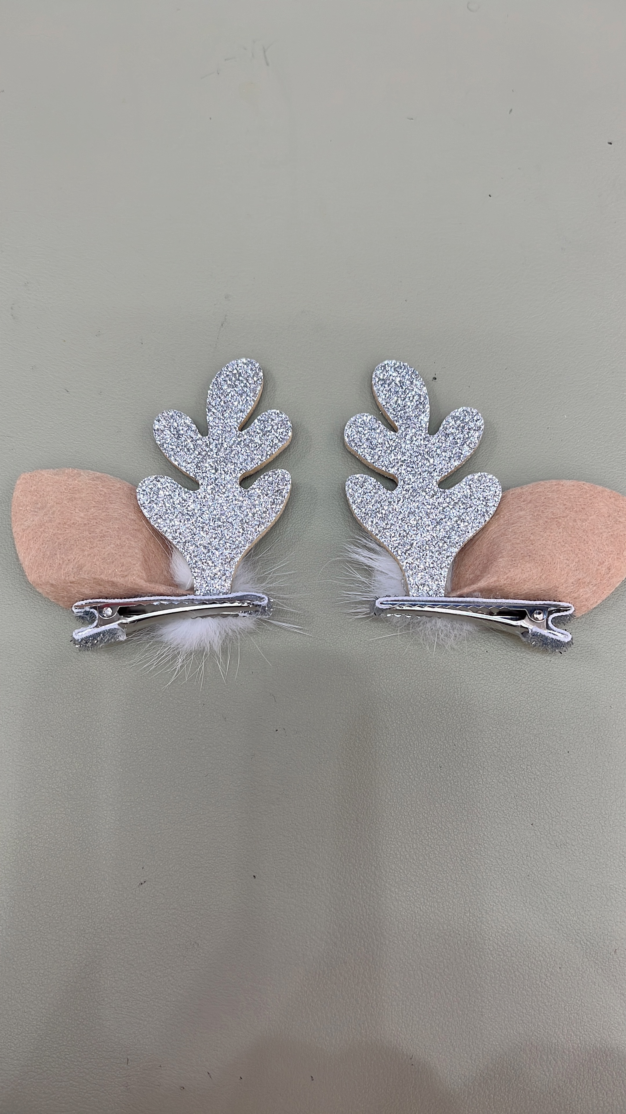 The new popular Christmas reindeer antler hair clips, side clips, hair accessories, hair bands, headwear, children's top clips, hair clips and hair accessories from Deer Antler Specification image