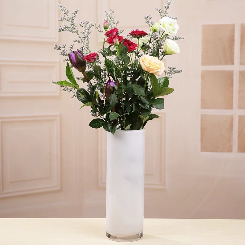Modern and simple white straight glass vase, a decorative item for home, living room and hotel flower arrangement detail image 9