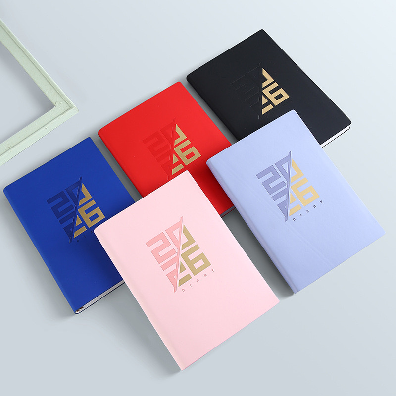 Customized A456 blue hard copy notebook with gilding for foreign trade, business hard copy hard cover notebook Application Scenario