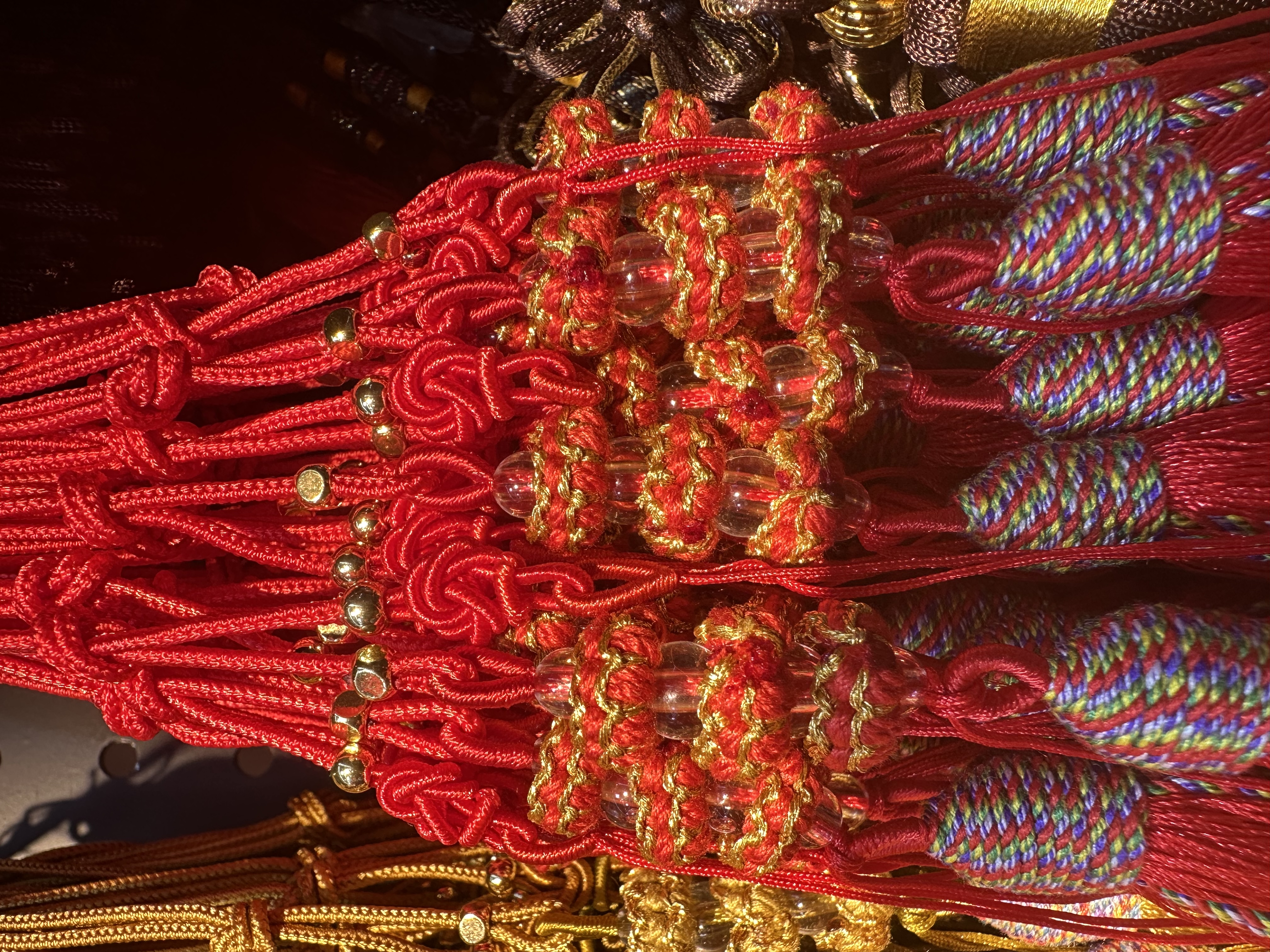 2025年新款时尚百搭潮流包挂车挂件，颜色齐全，可装饰各种配件等