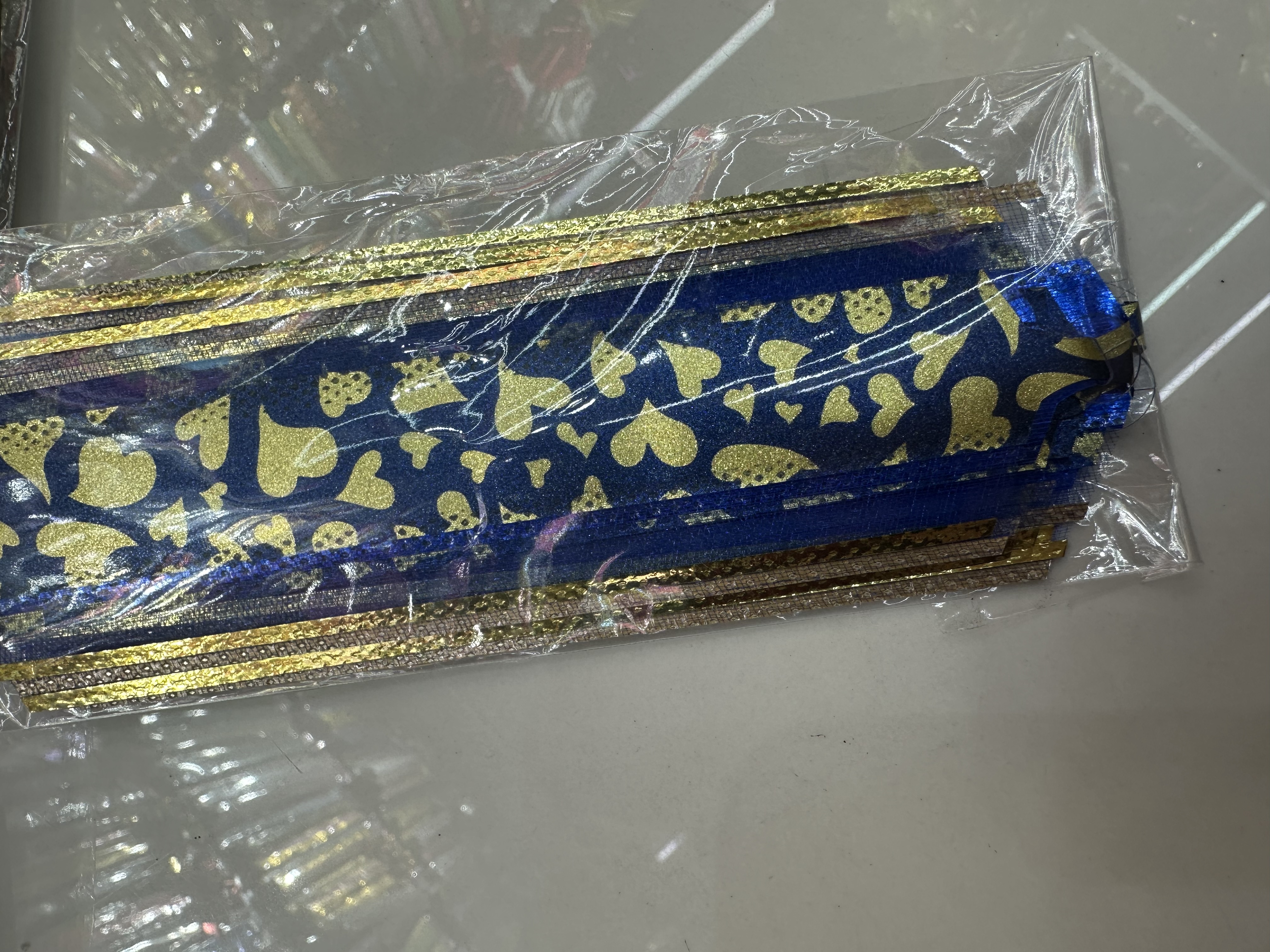 款式新颖独特时尚