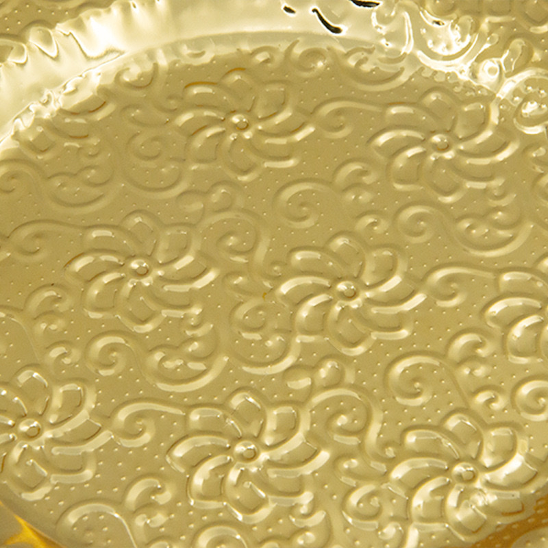 Metal fruit tray, retro hotel nut snack towel tray, multi-purpose European classical style storage tray 2 Application Scenario