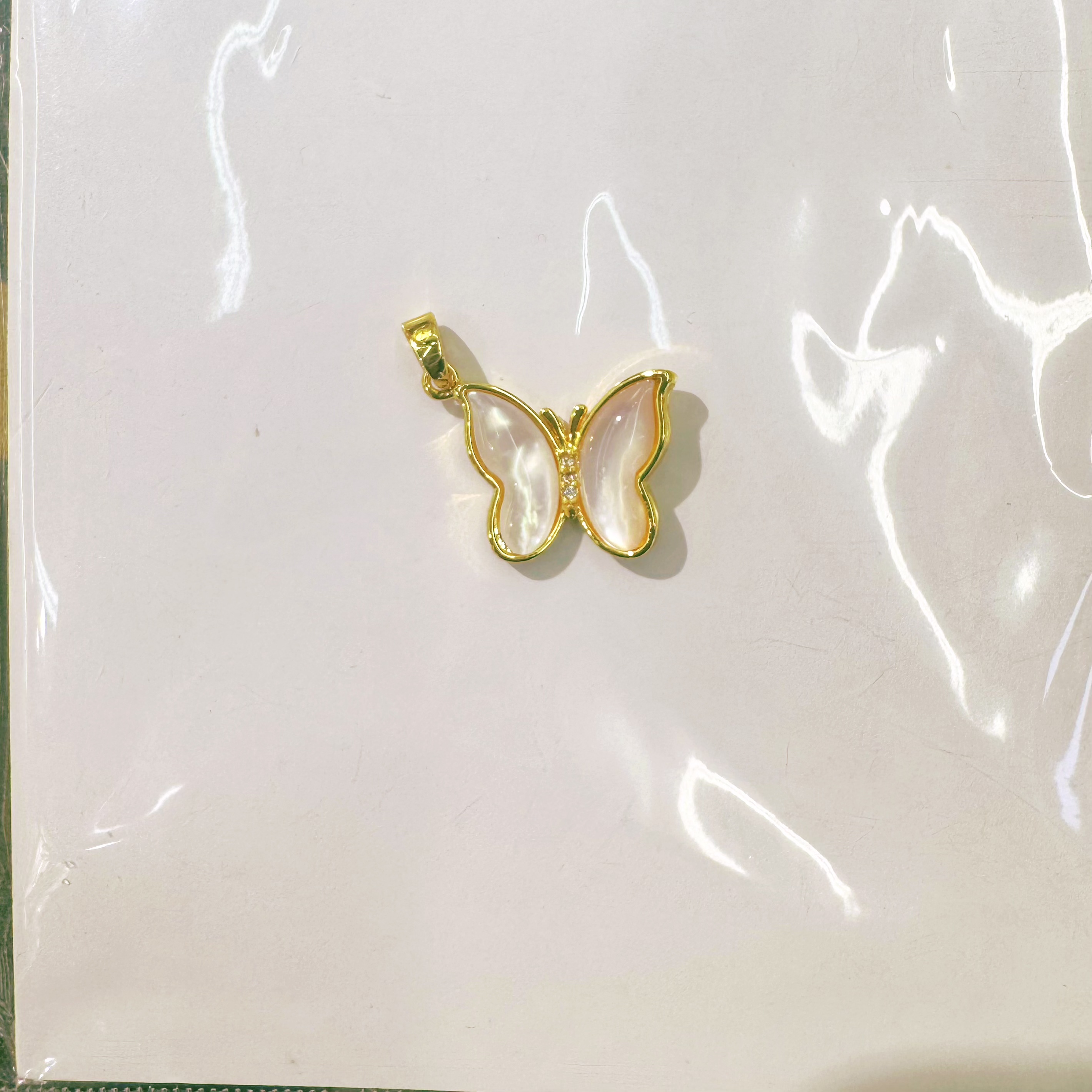 18k 蝴蝶天然贝壳铜镀金吊坠 diy 饰品配件手链配件挂件