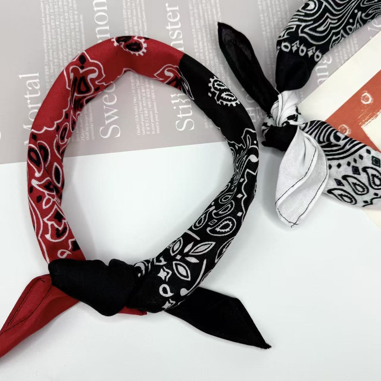 New European and American hip-hop 55cm pure cotton square towel, double-piece cashew print, versatile headscarf, sports magic pure cotton headscarf, sun protection mask, handkerchief face towel, comfortable, soft, multi-purpose, fashionable design square towel Item Picture