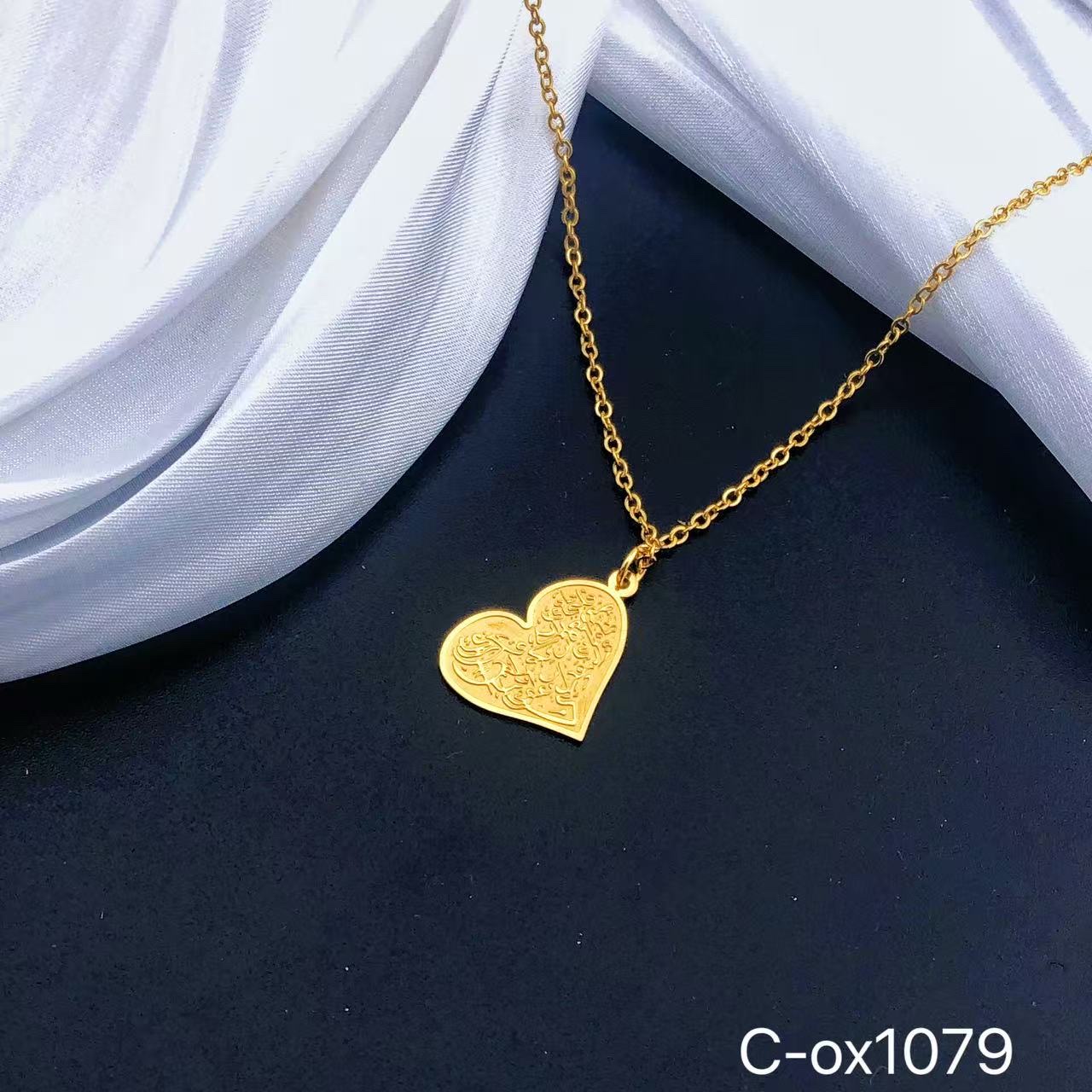 不锈钢项链银饰设计 时尚优雅珍珠饰品 女士礼物