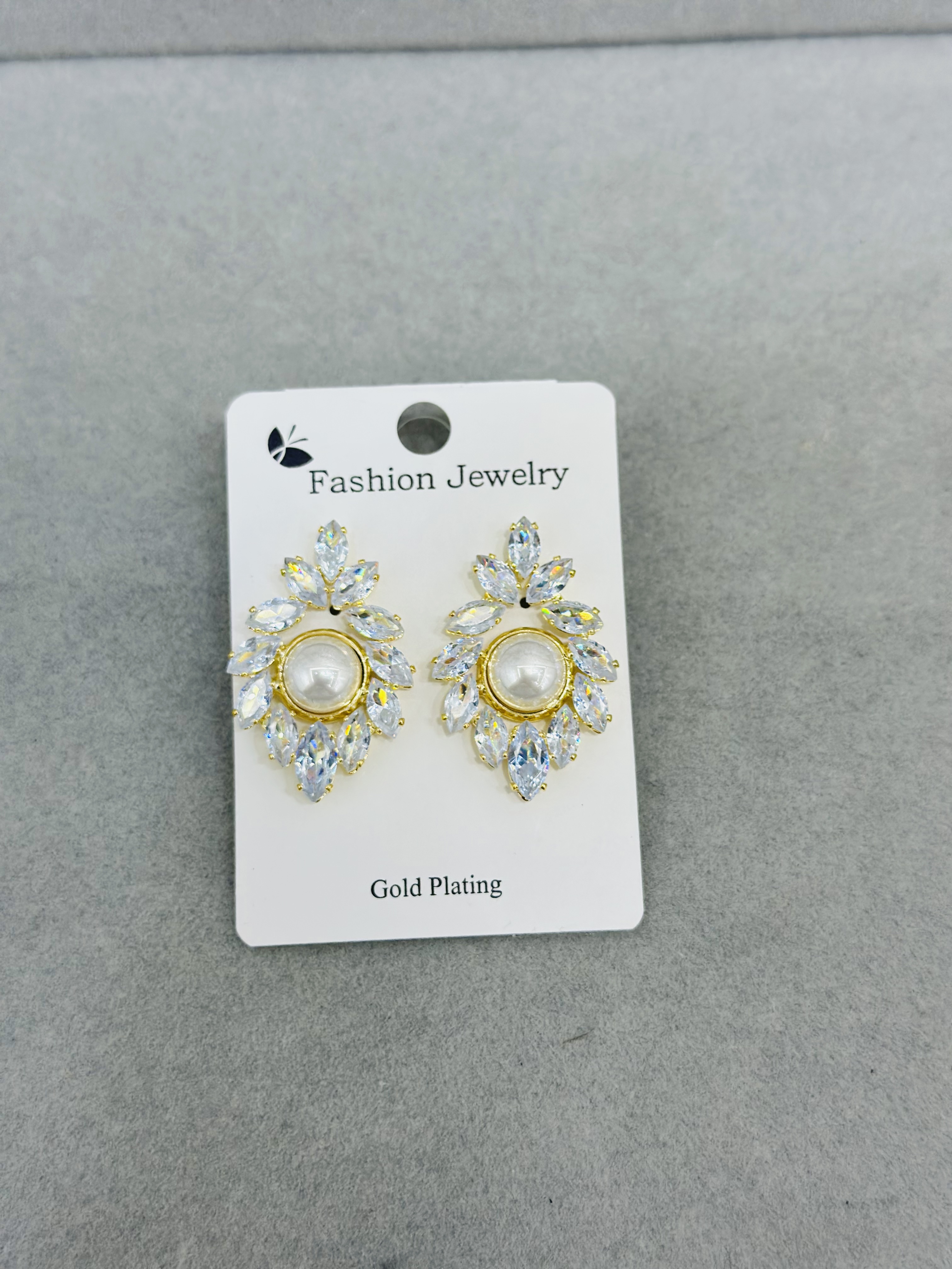 创意饰品 独特设计耳钉 精致耳饰 简约时尚耳环女款锆石耳环 铜款详情图12