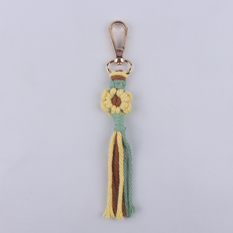 新款纯手工编织卡通花朵钥匙扣挂件创意彩色棉绳包包挂件饰品配饰手串手串手串详情图3