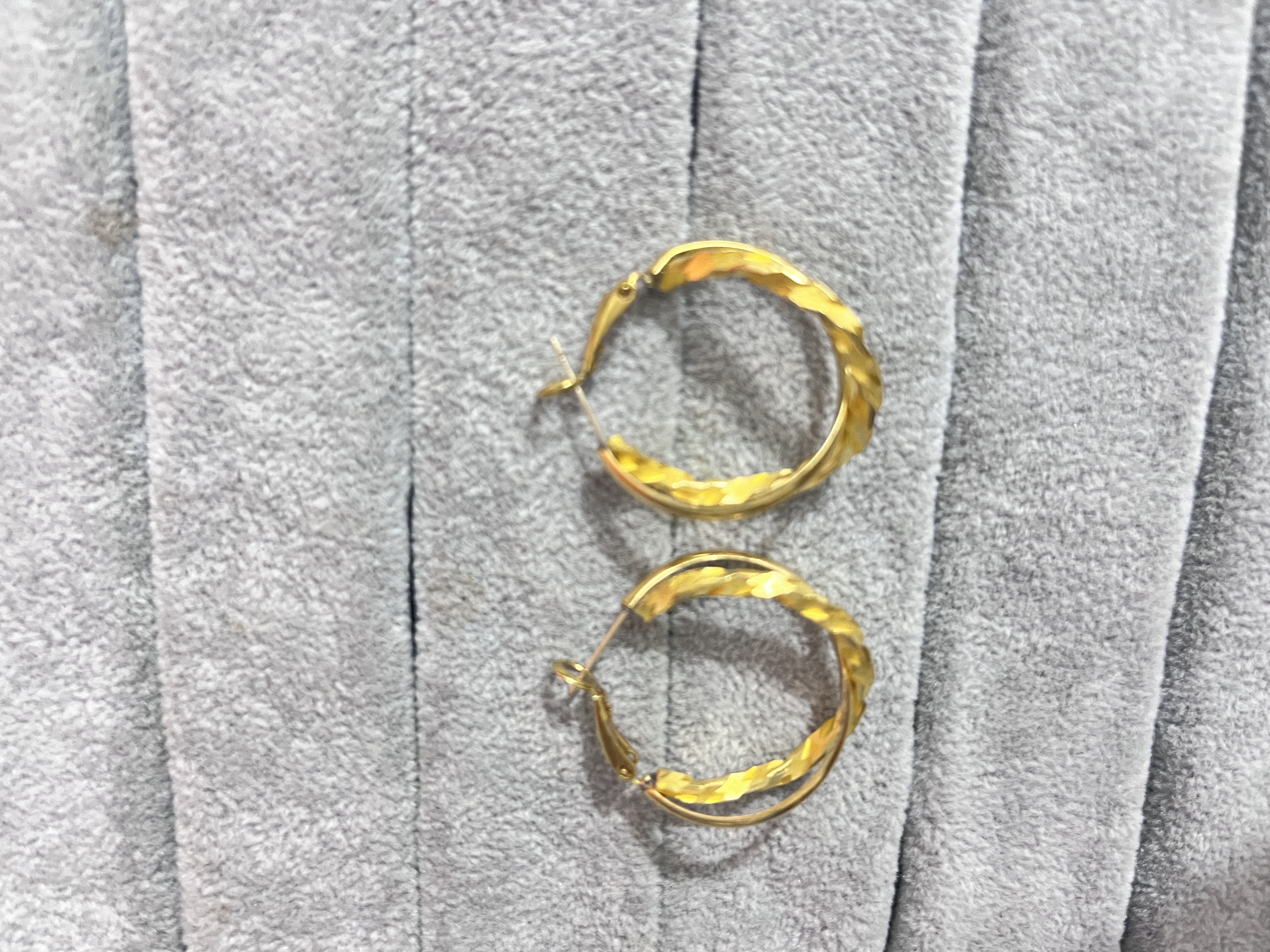 New copper-plated real gold earrings New copper-plated real gold earrings