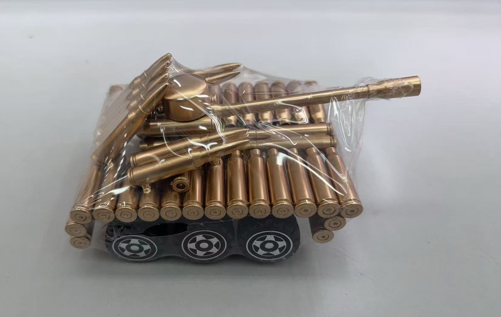 子弹壳摆件  T4六轮坦克 